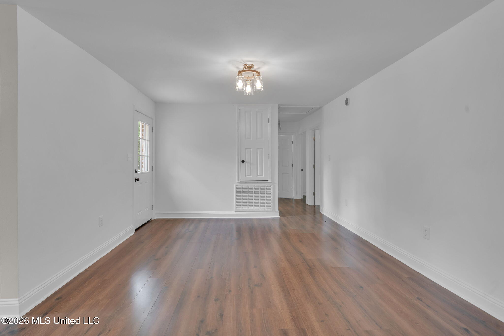 125 7th Avenue Property Photo 23