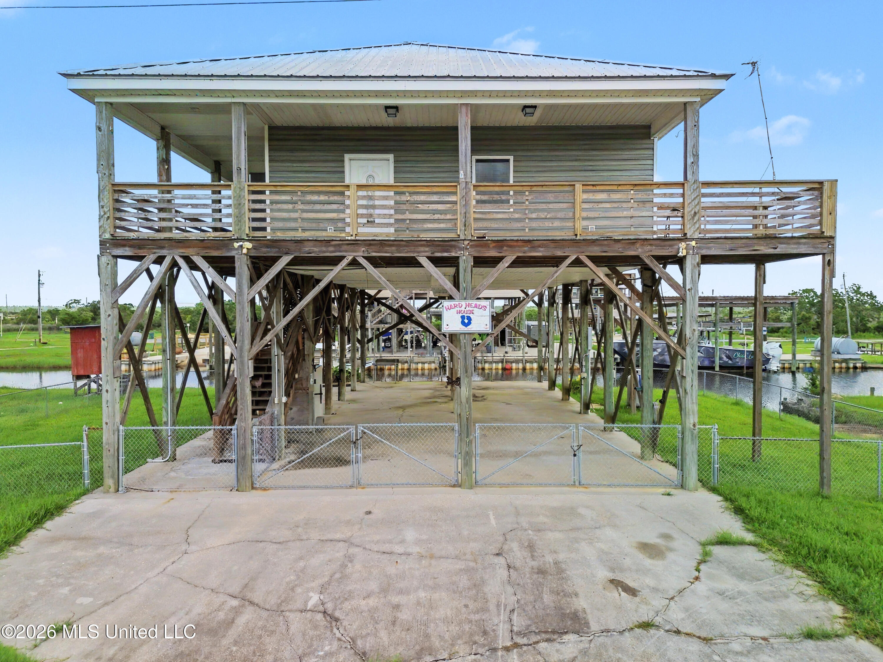 10100 W Park Road Property Photo 2