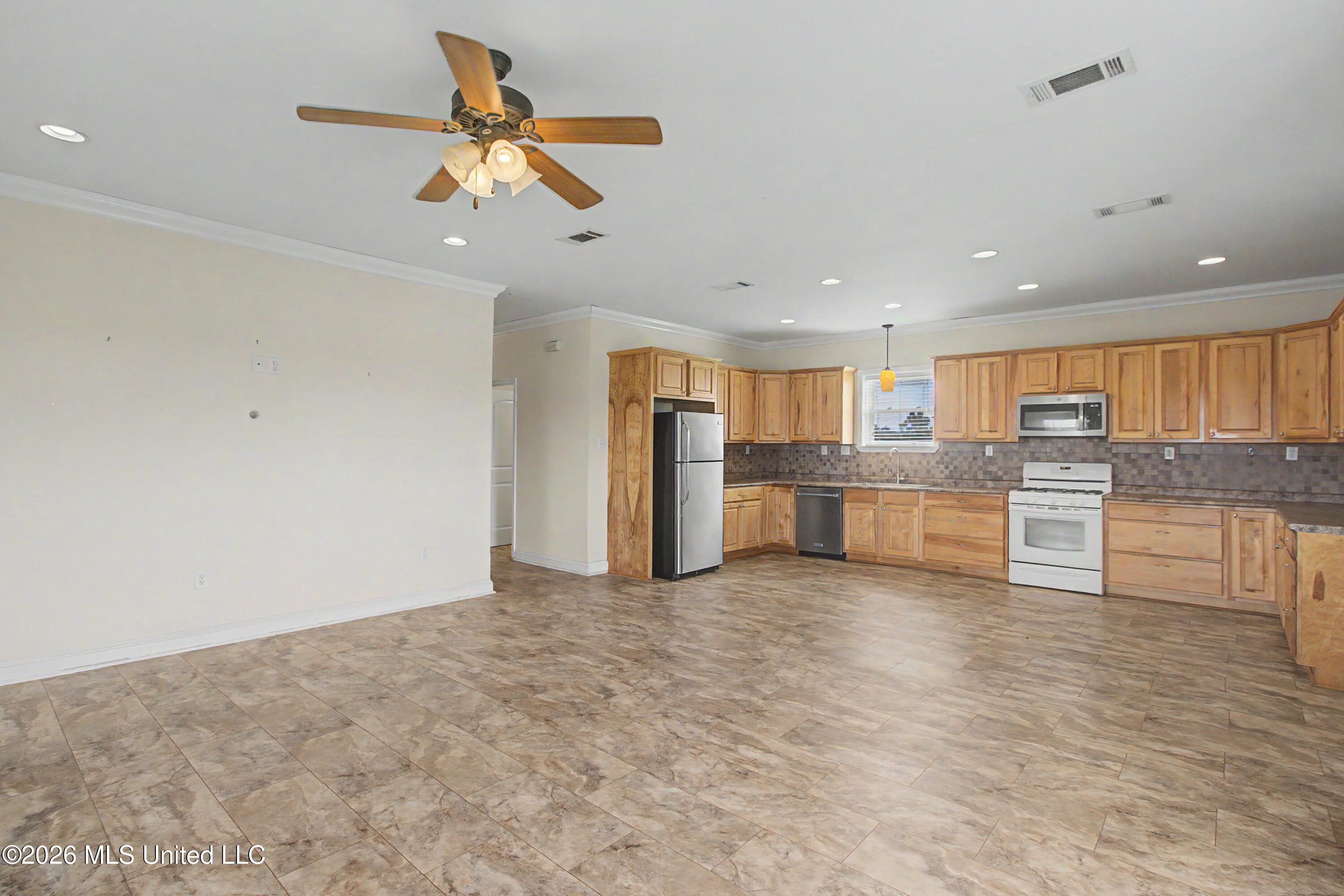 10100 W Park Road Property Photo 8