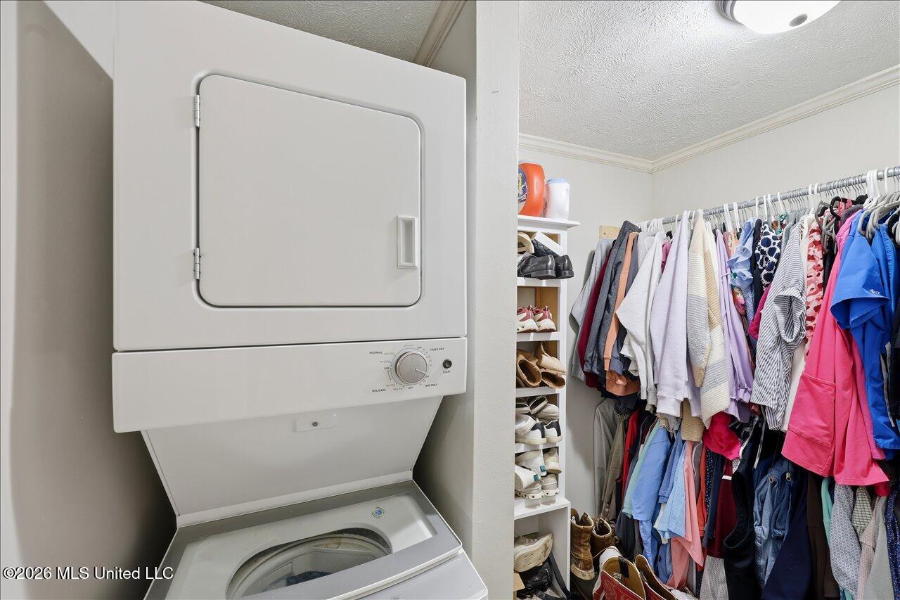 205 3rd Street Property Photo 15