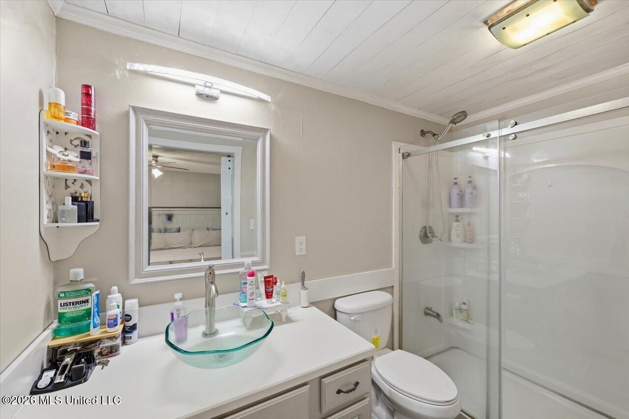 205 3rd Street Property Photo 18