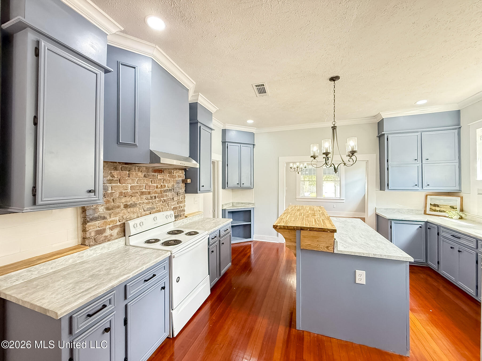 322 S 6th Street Property Photo 10