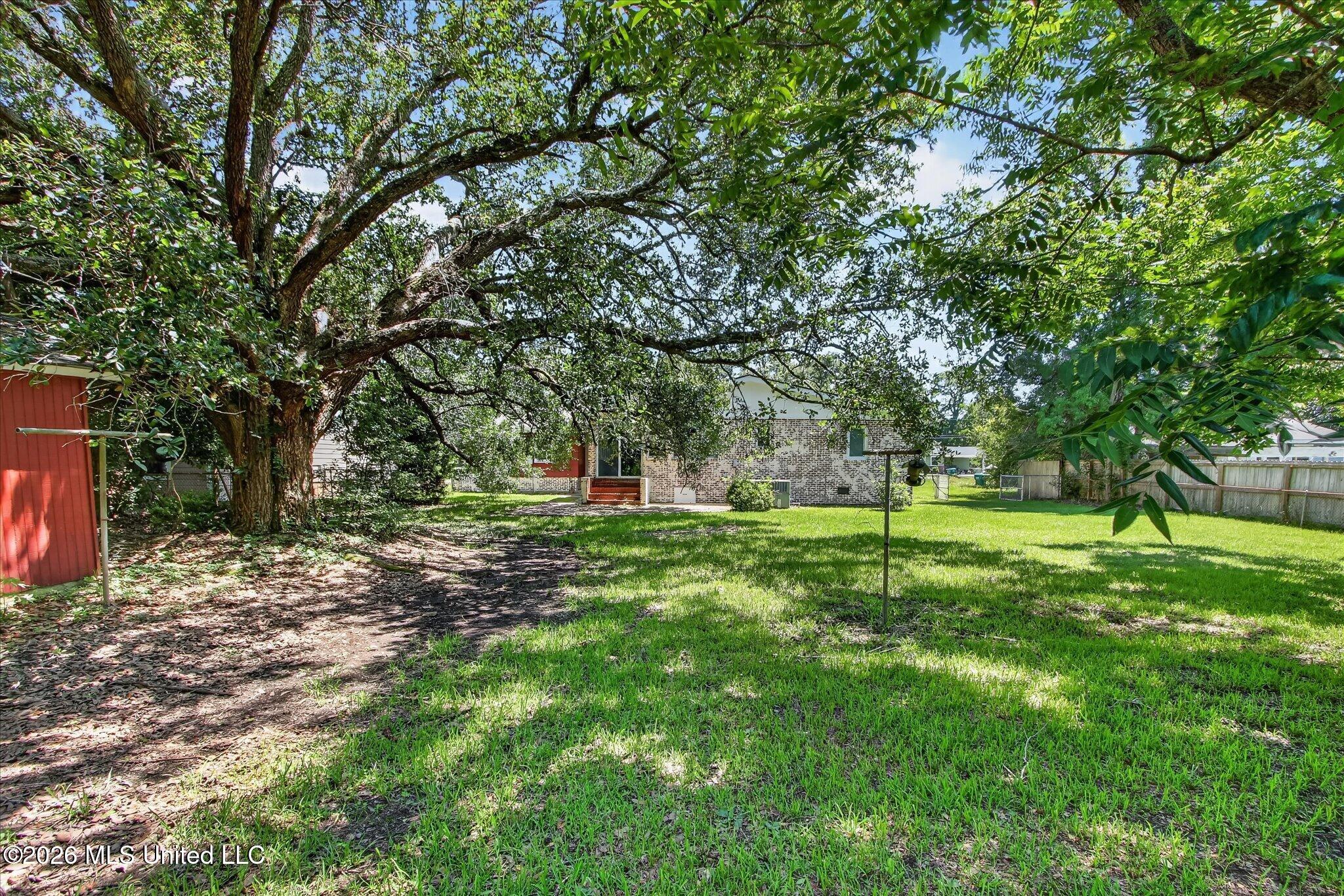 34 37th Street Property Photo 17