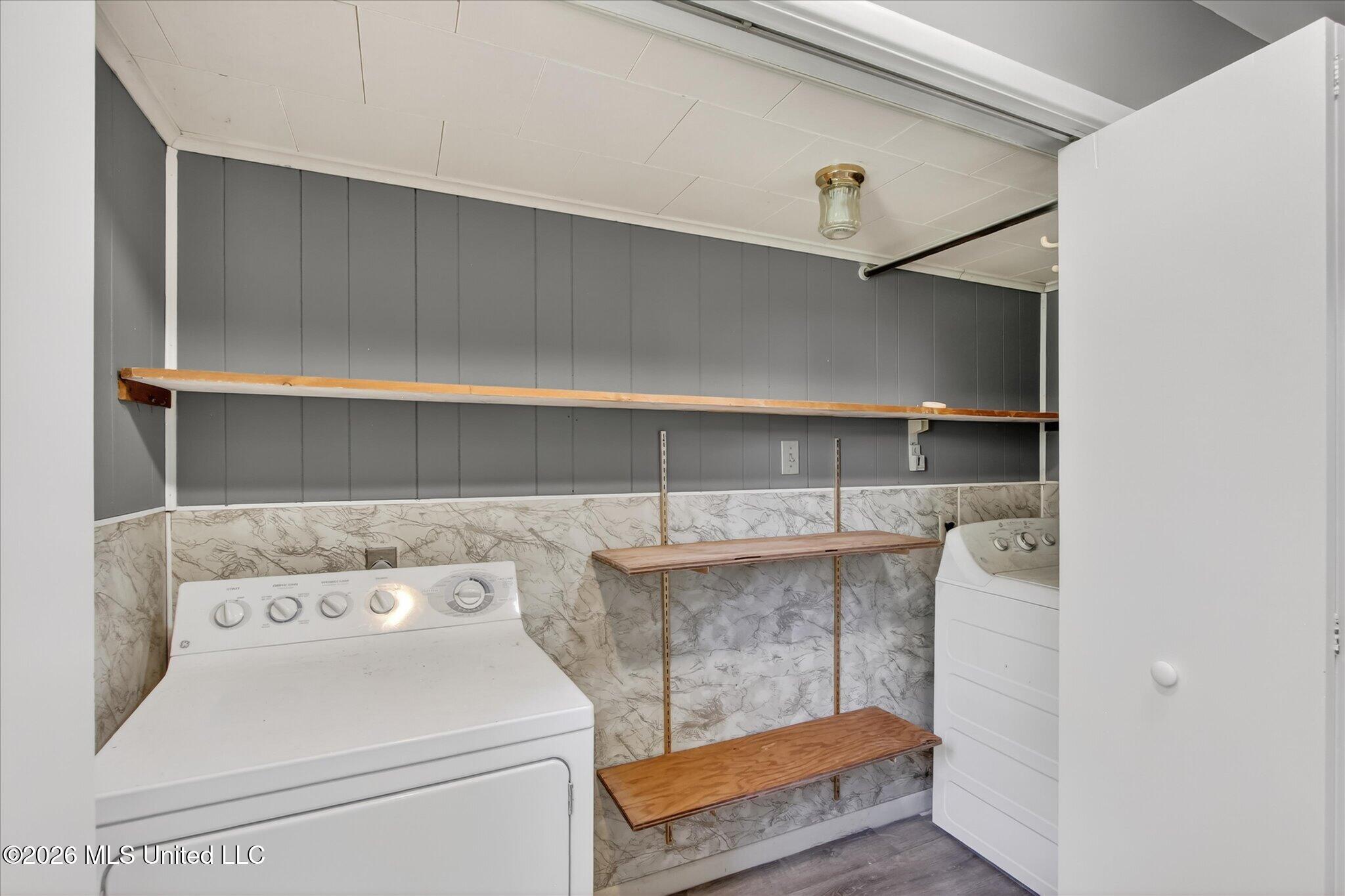 34 37th Street Property Photo 43