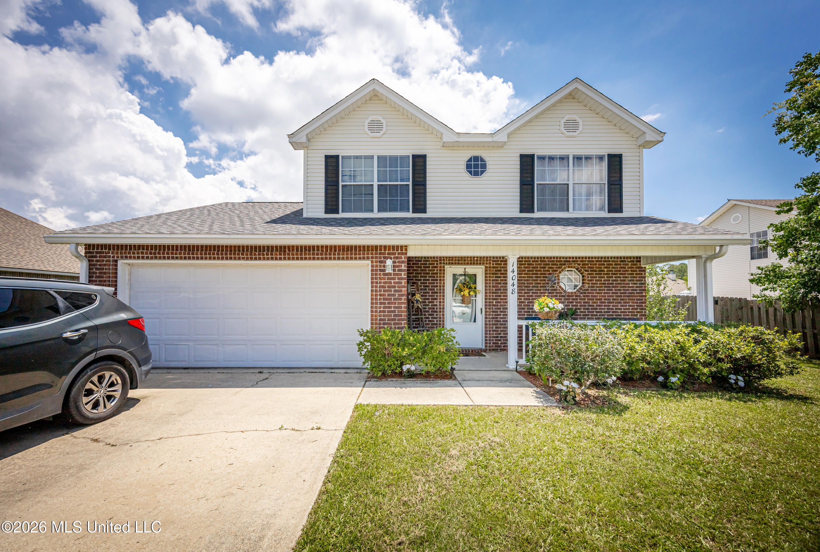 14048 Seymour Drive Property Photo 1