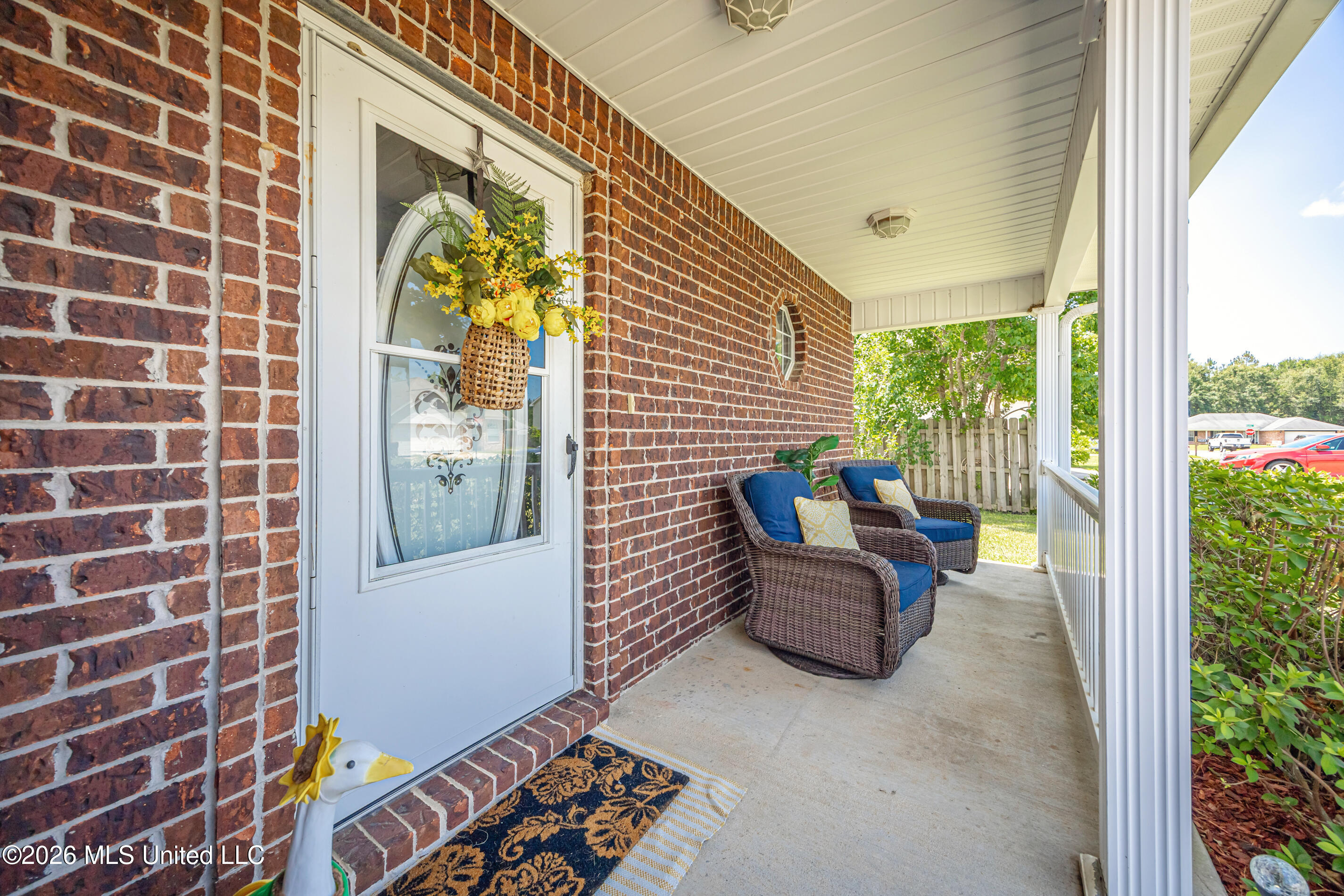14048 Seymour Drive Property Photo 5