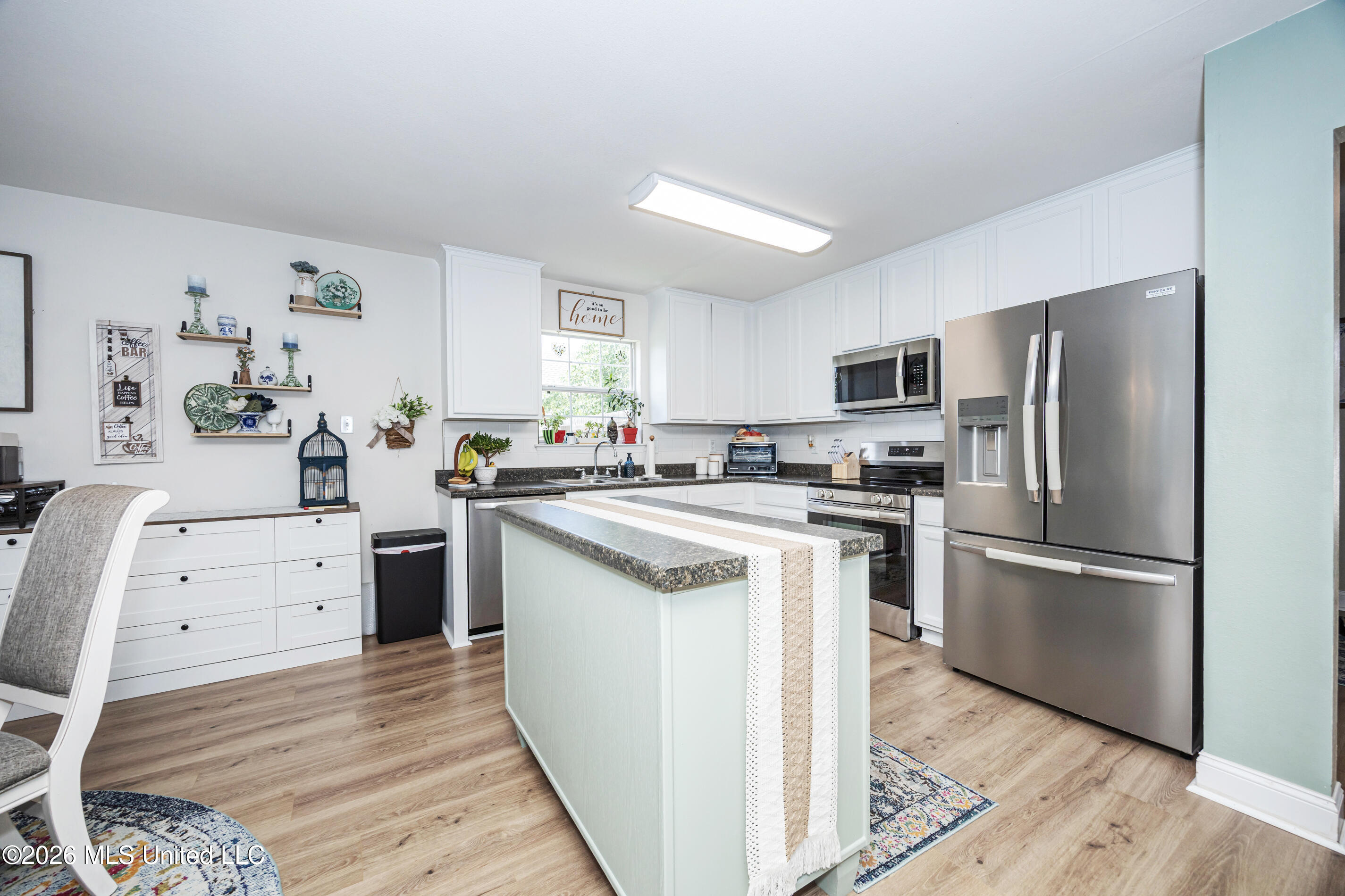 14048 Seymour Drive Property Photo 16