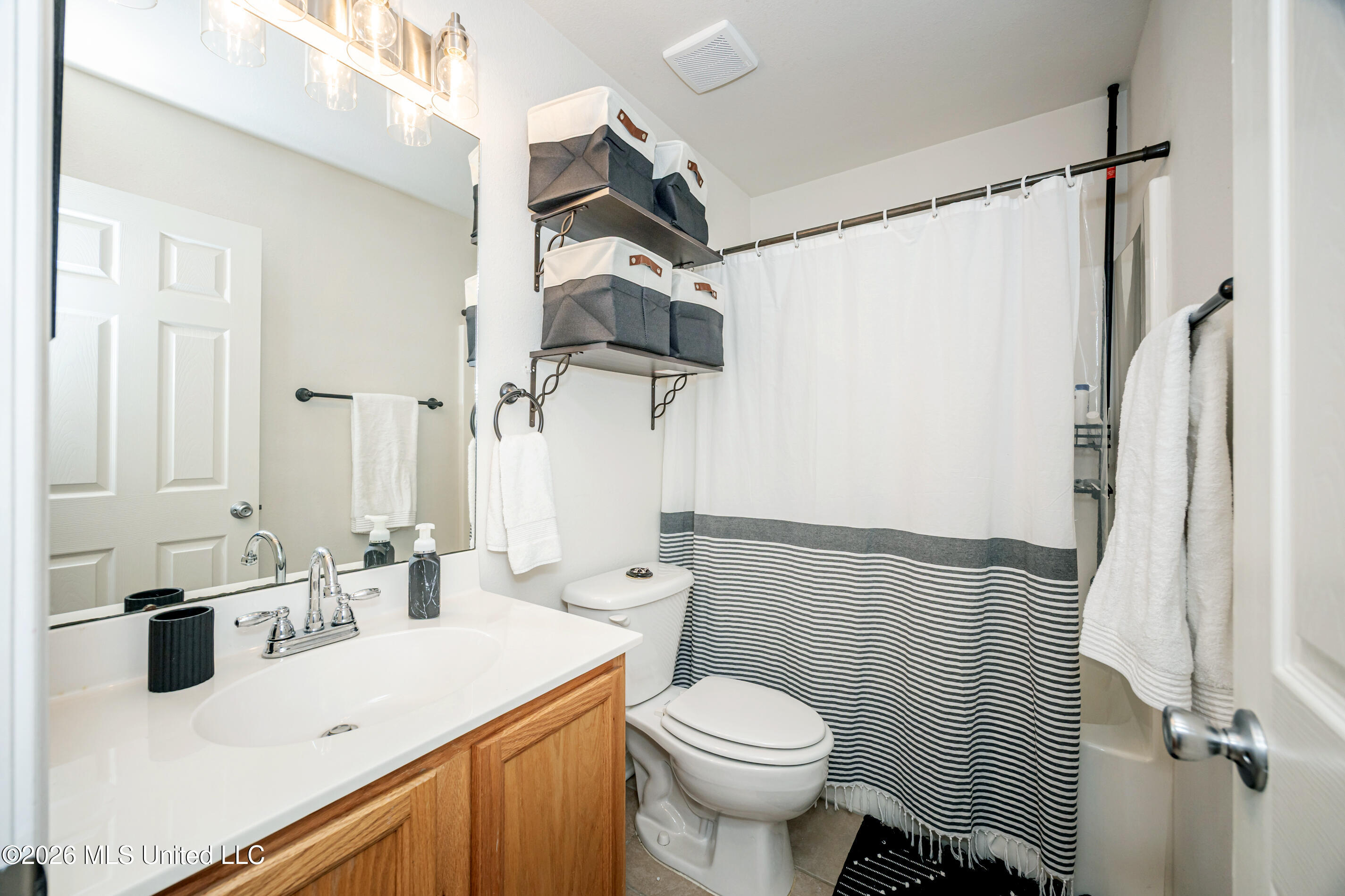 14048 Seymour Drive Property Photo 24