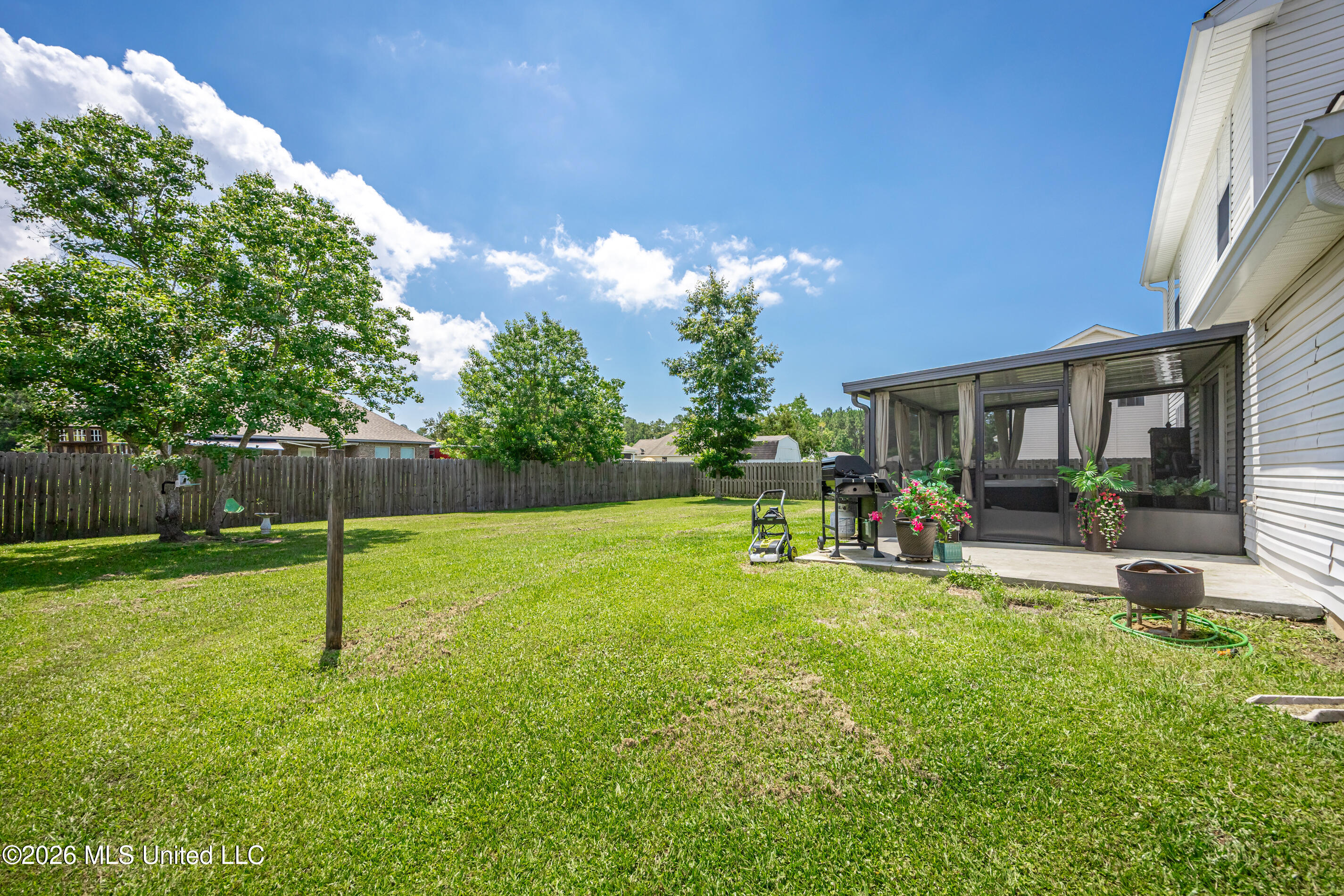 14048 Seymour Drive Property Photo 37