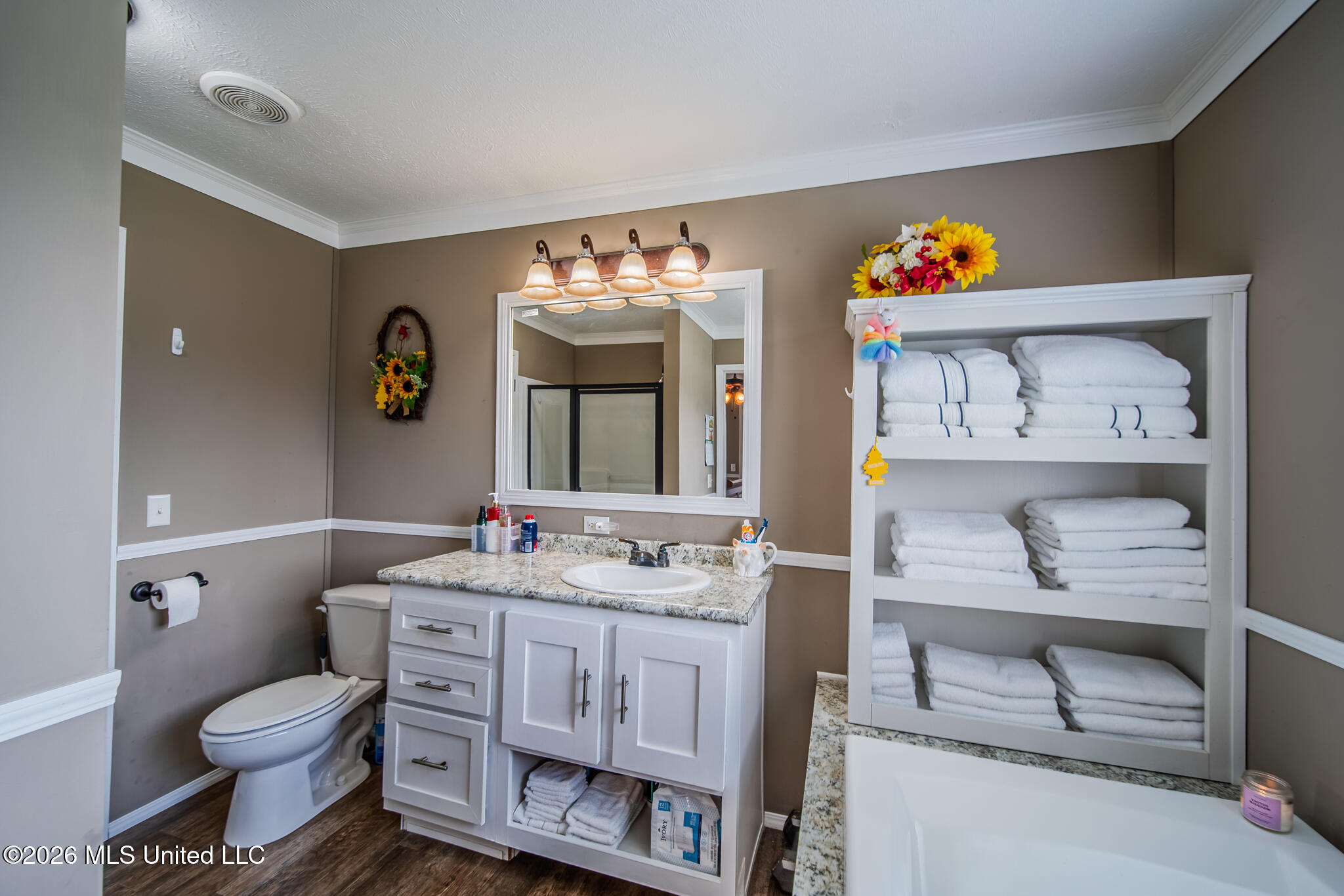 7170 Lake Drive Property Photo 30
