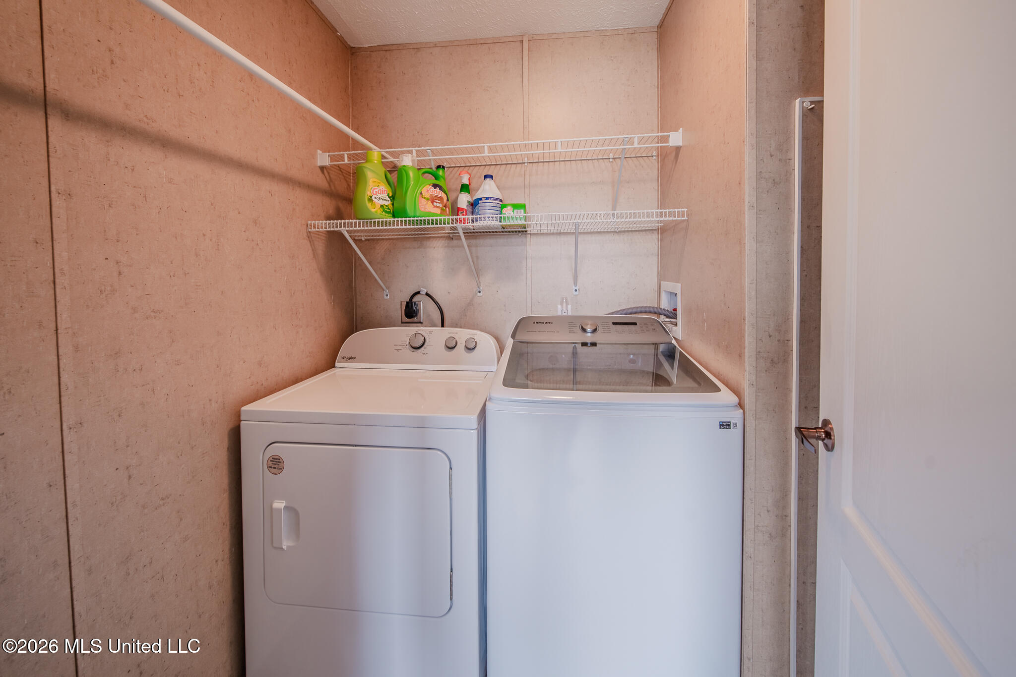 7170 Lake Drive Property Photo 32