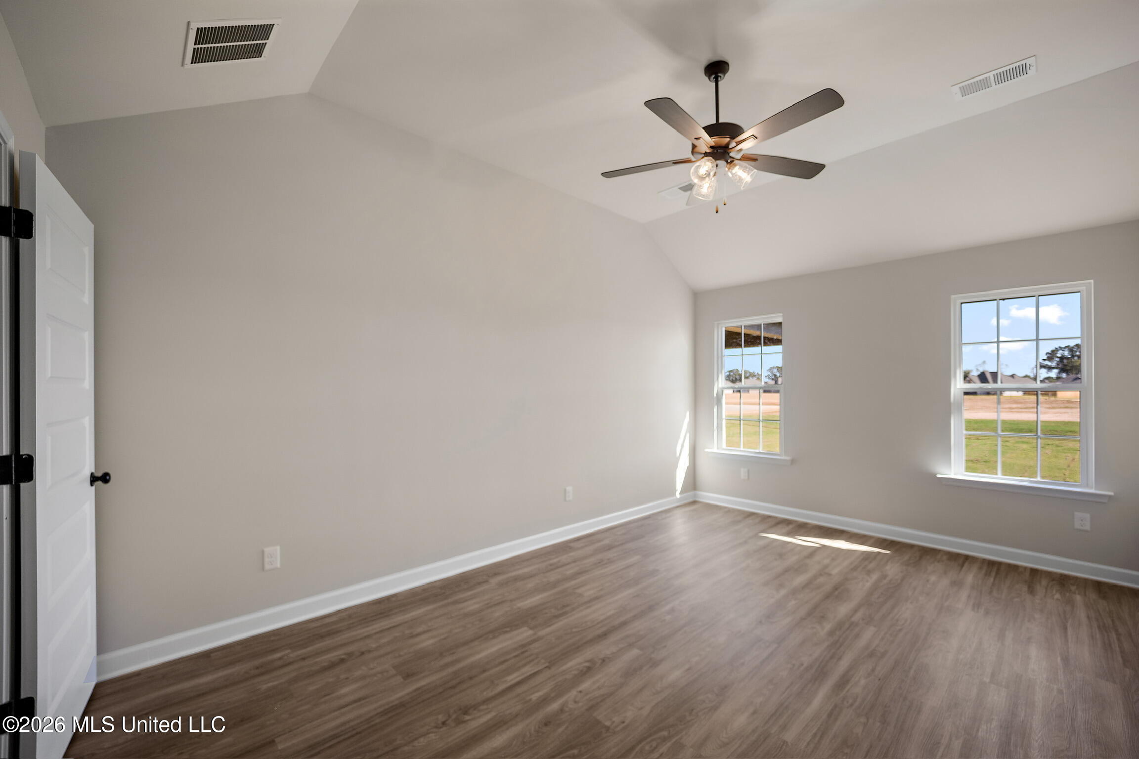 13816 Jack Thomas Boulevard Property Photo 14