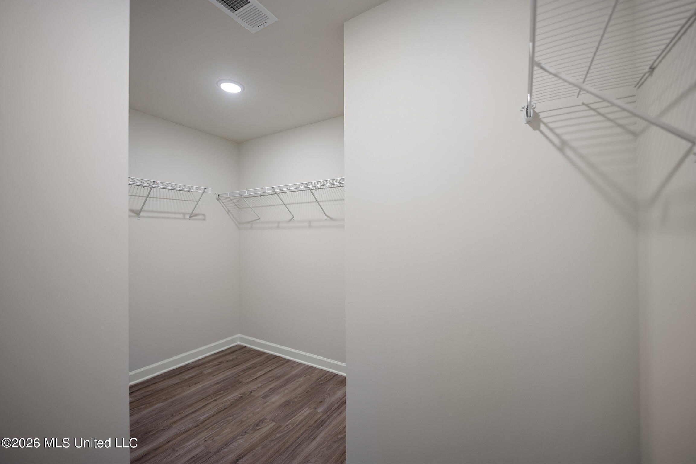 13816 Jack Thomas Boulevard Property Photo 19