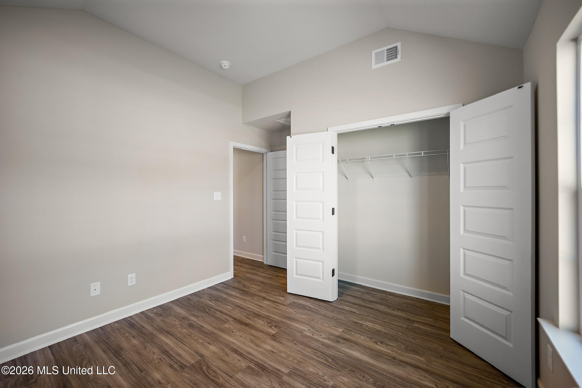13816 Jack Thomas Boulevard Property Photo 24