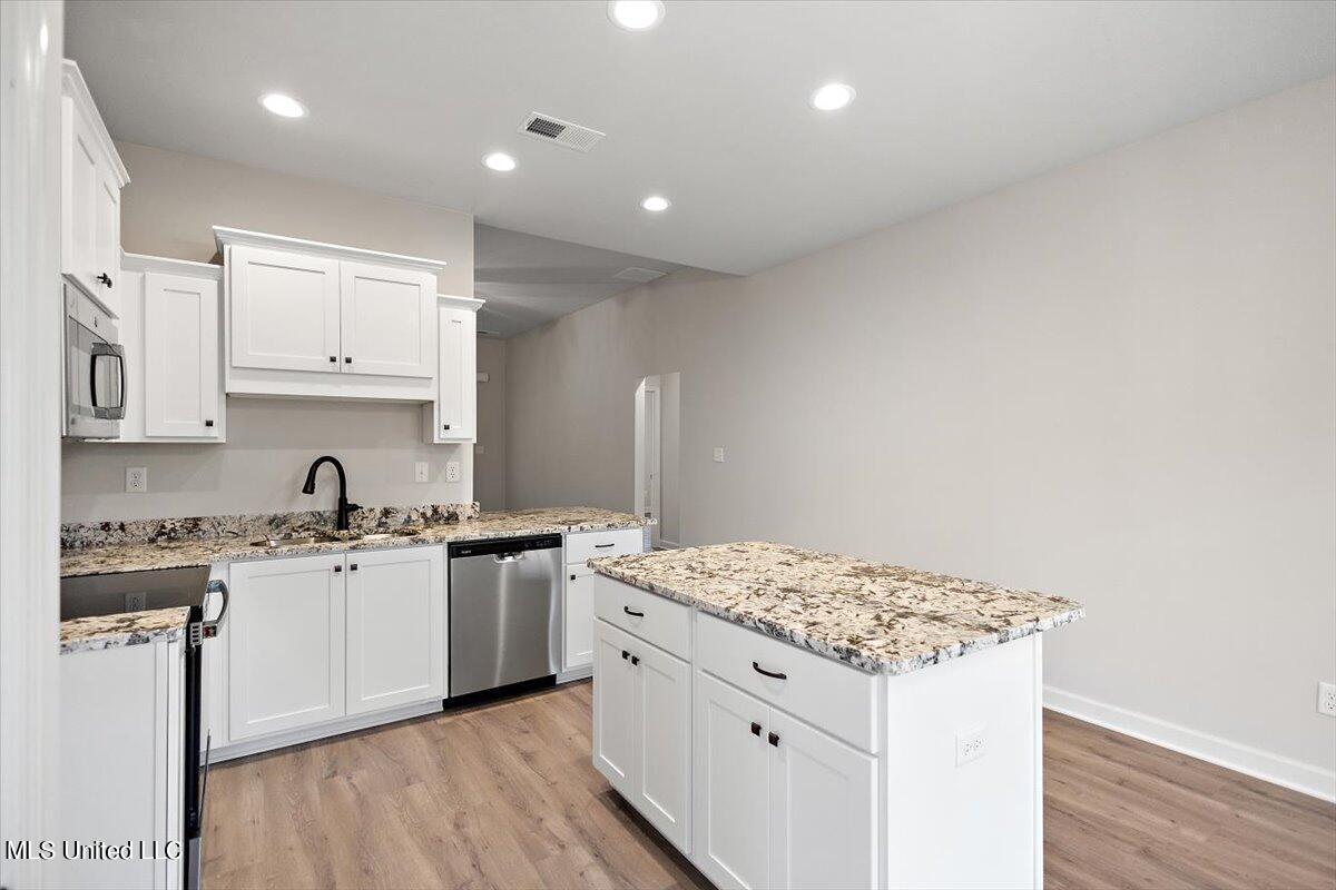 6602 John Hamilton Way Property Photo 12