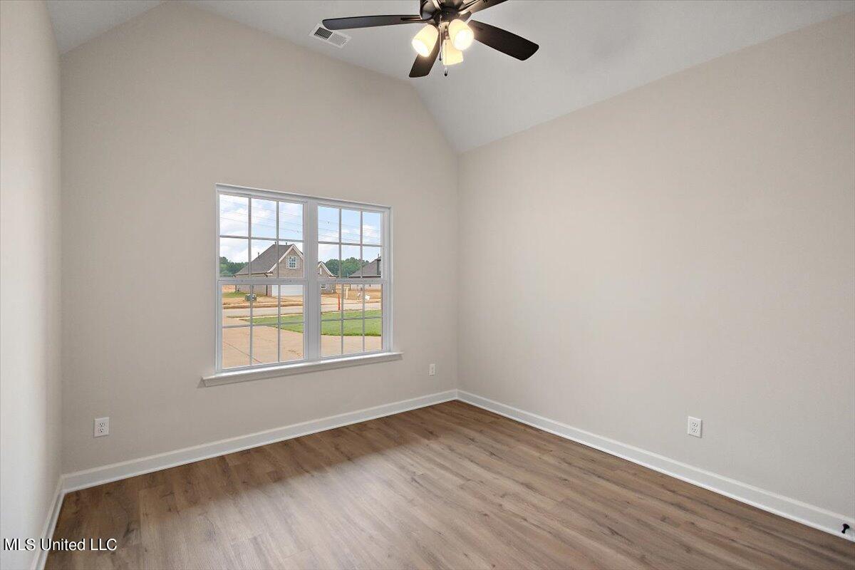 6602 John Hamilton Way Property Photo 22