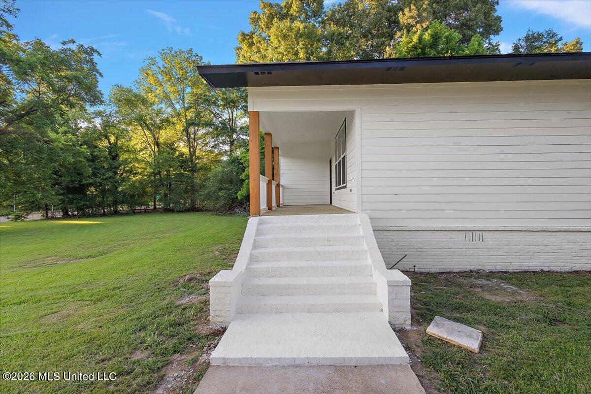 3594 N Liberty Street Property Photo 5