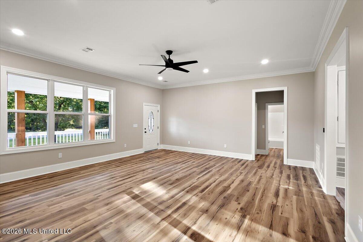 3594 N Liberty Street Property Photo 9