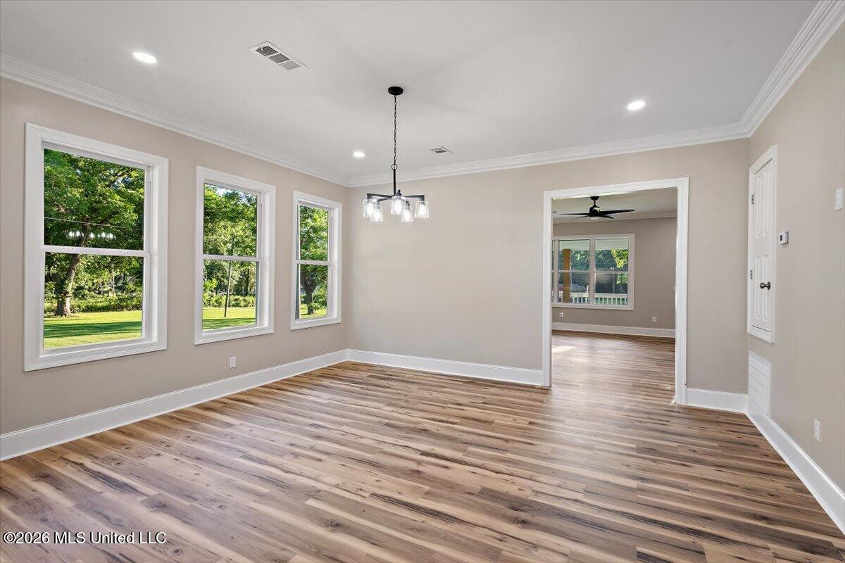 3594 N Liberty Street Property Photo 11
