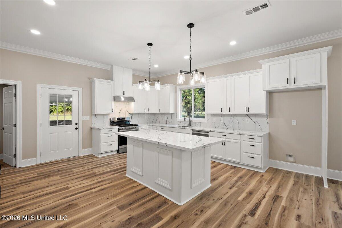 3594 N Liberty Street Property Photo 14