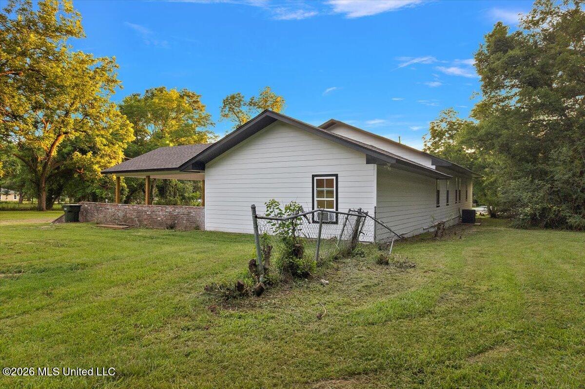 3594 N Liberty Street Property Photo 39