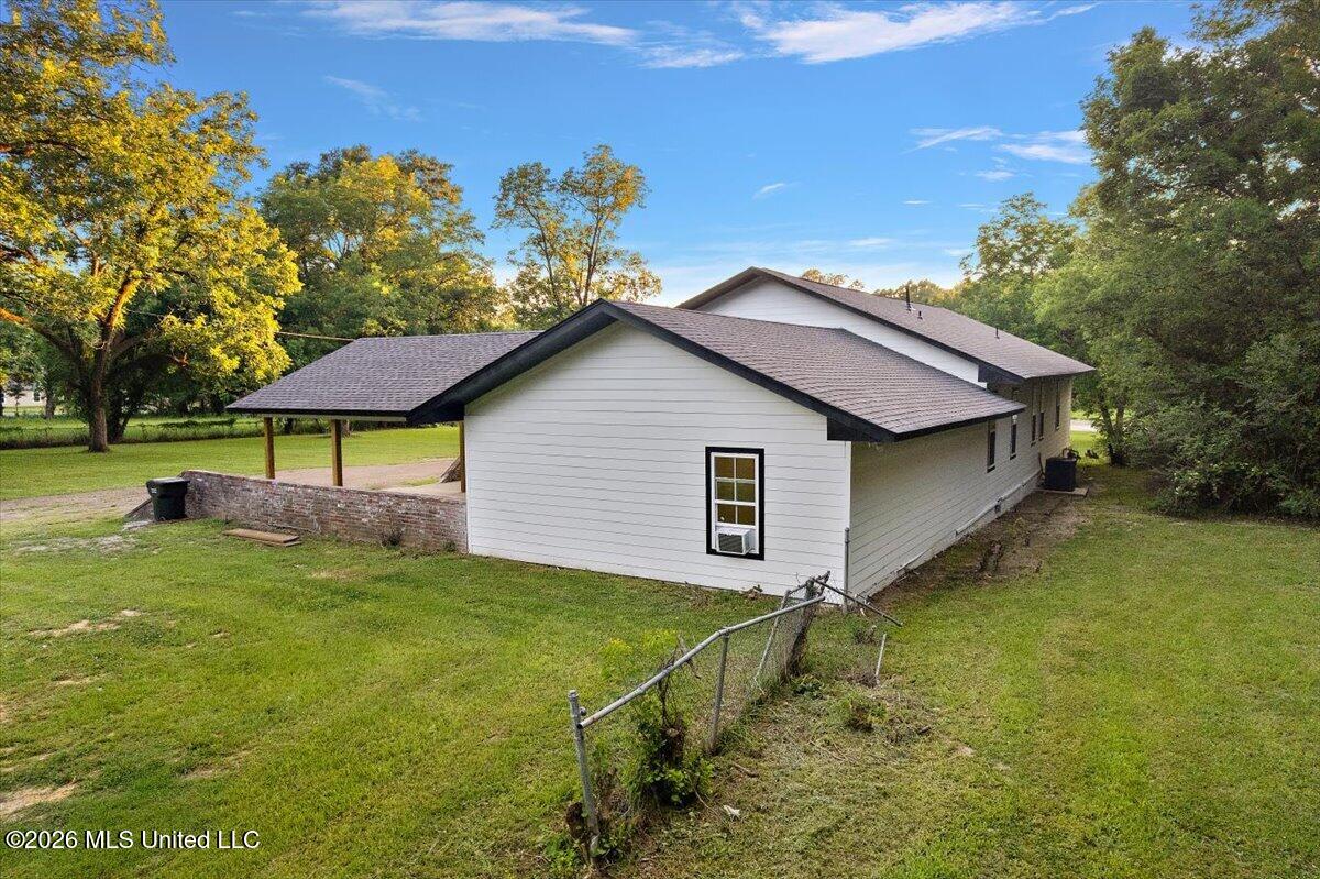 3594 N Liberty Street Property Photo 40
