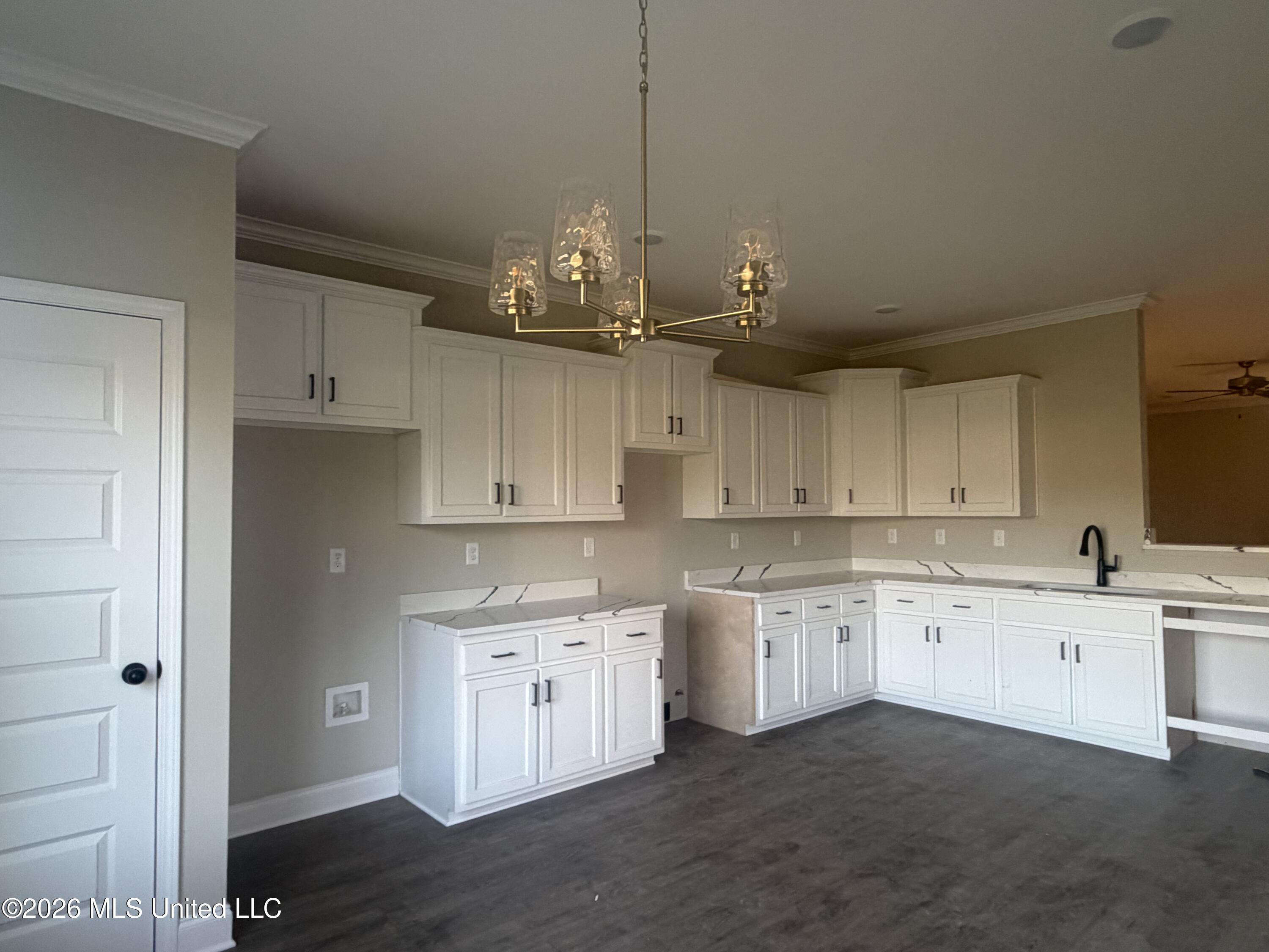2069 E Watson View E Property Photo 5
