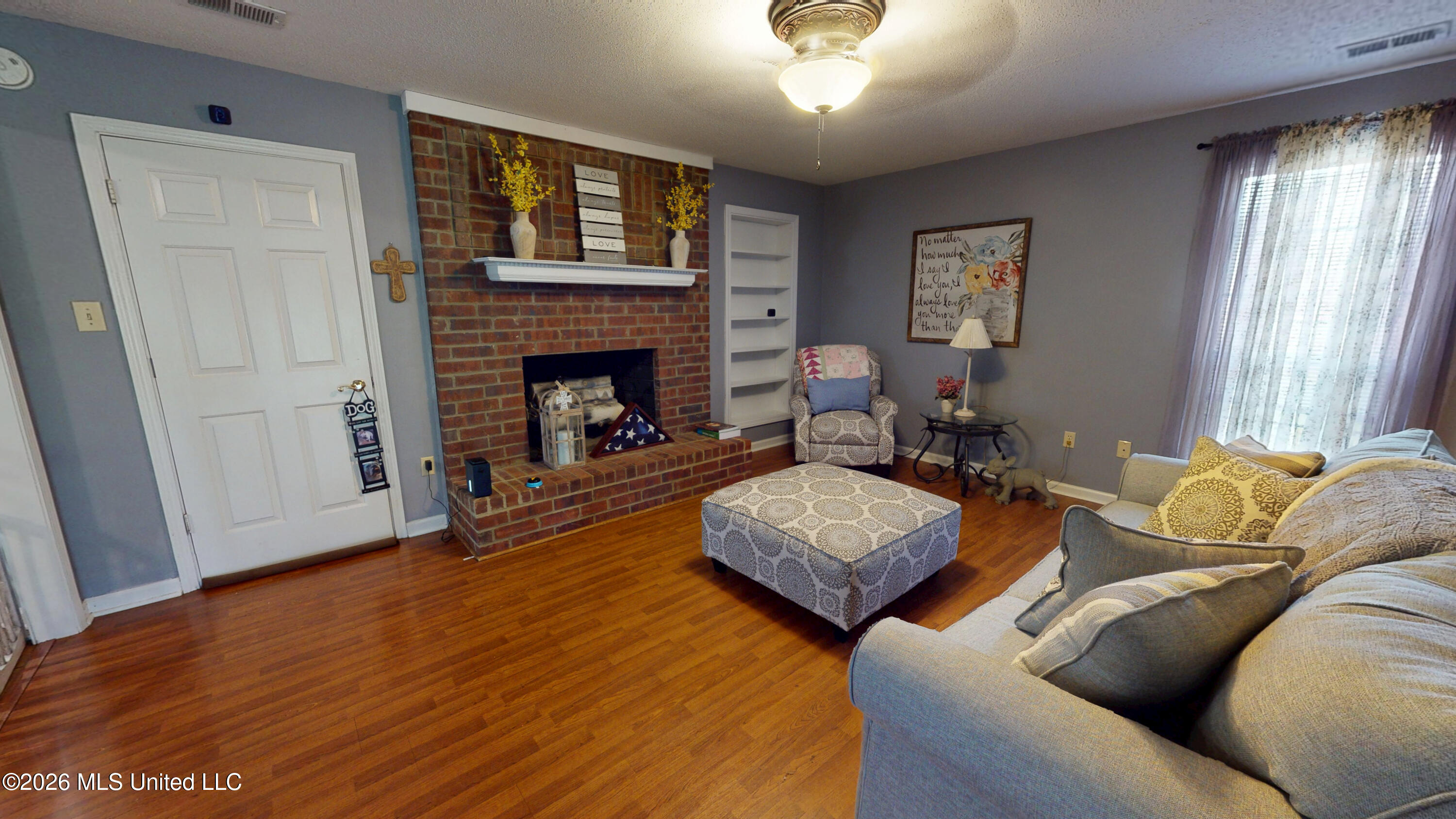 105 Keestone Drive Property Photo 3