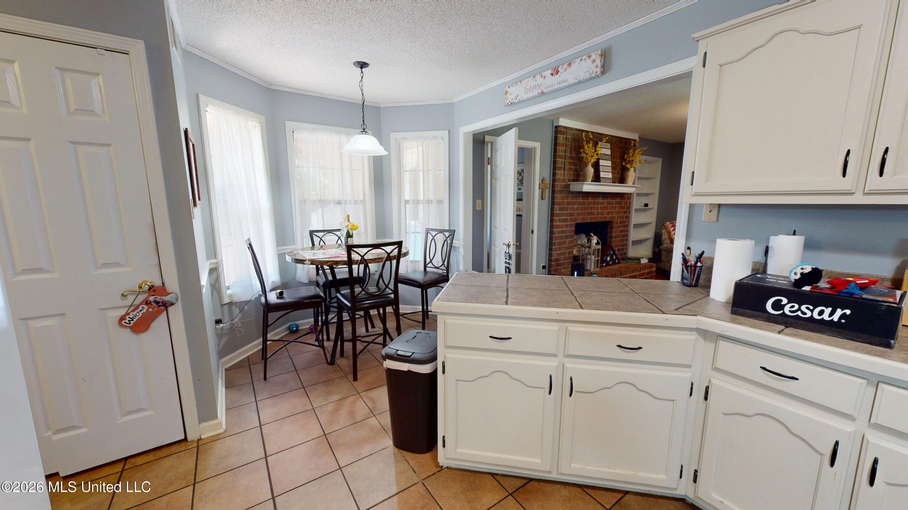 105 Keestone Drive Property Photo 7