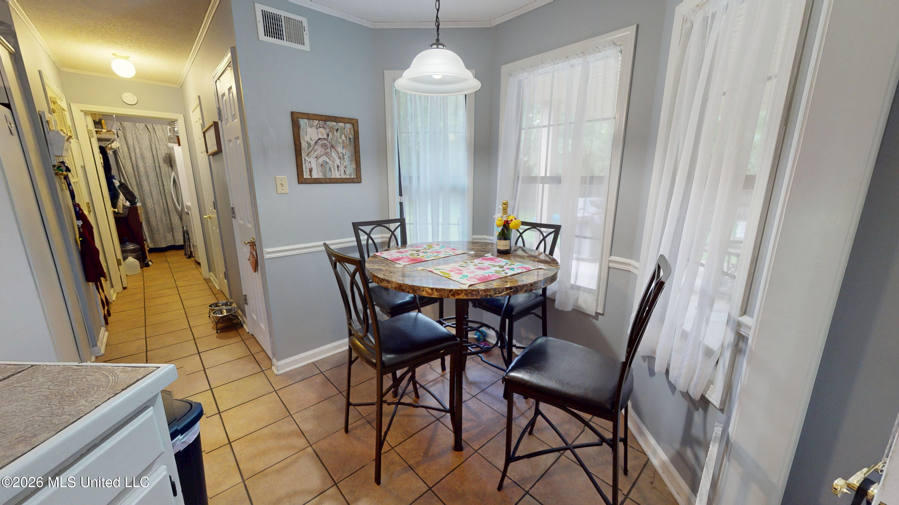 105 Keestone Drive Property Photo 8