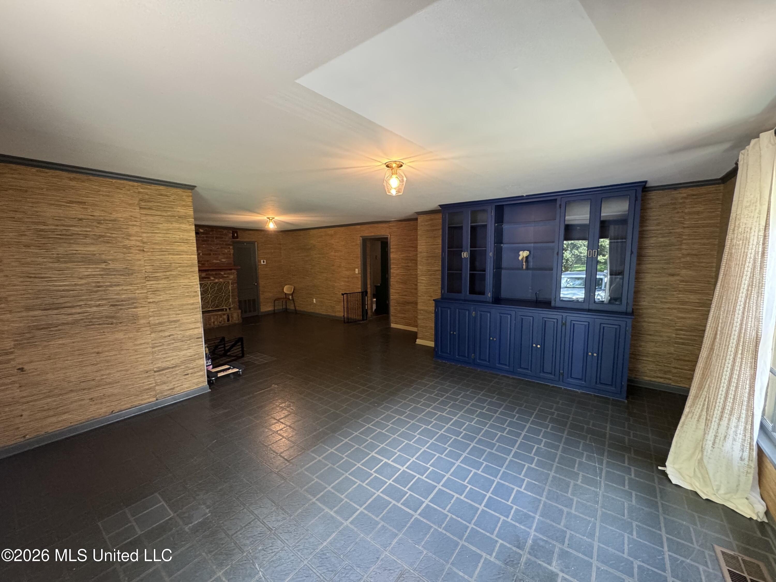 504 Becker Street Property Photo 11