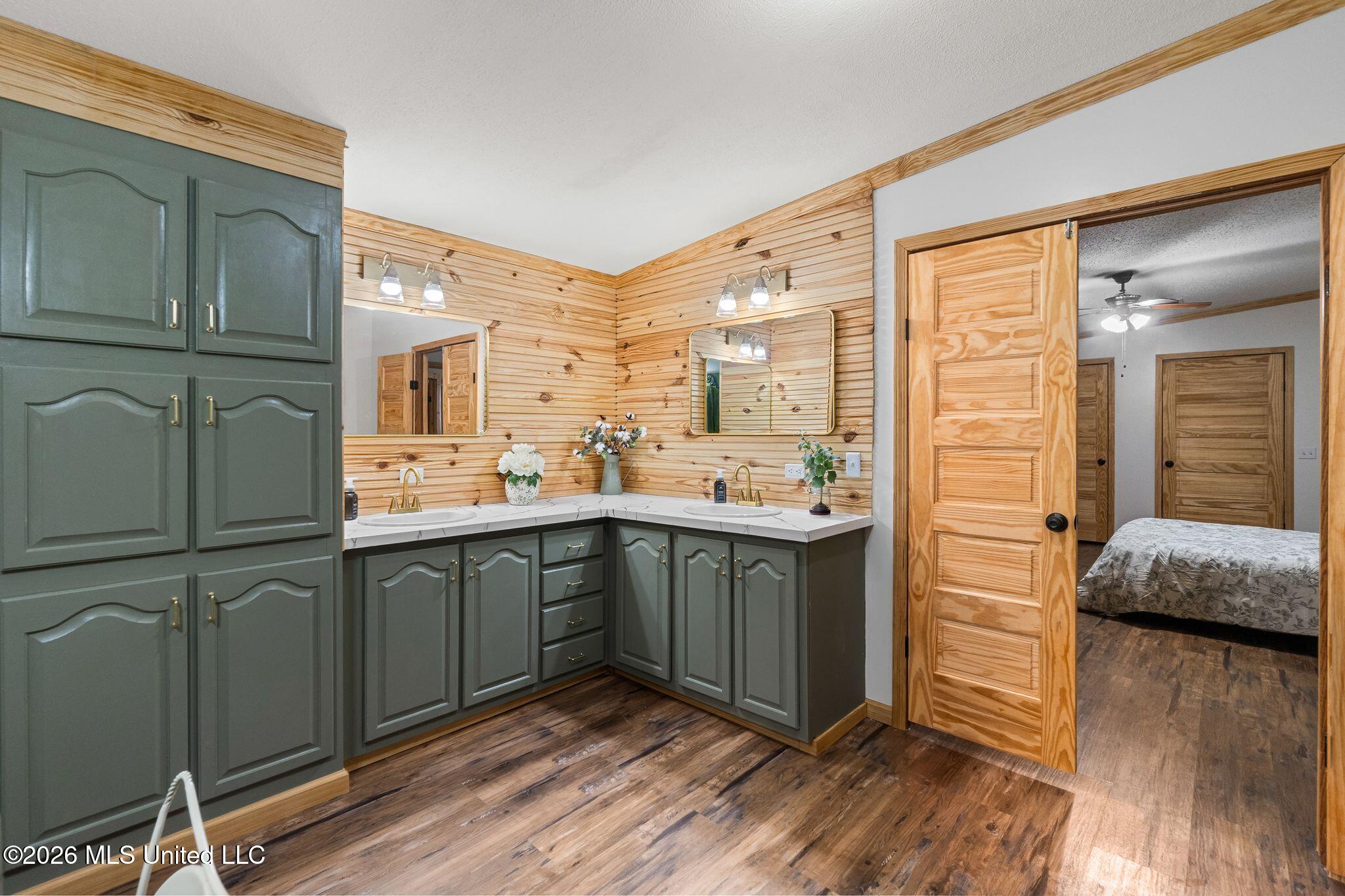 8360 Cuevas Town Road Property Photo 12