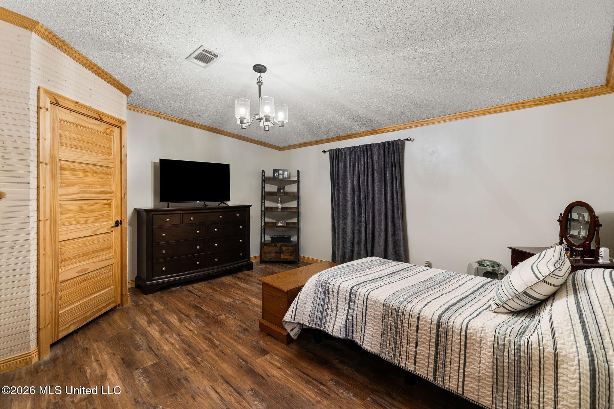 8360 Cuevas Town Road Property Photo 19