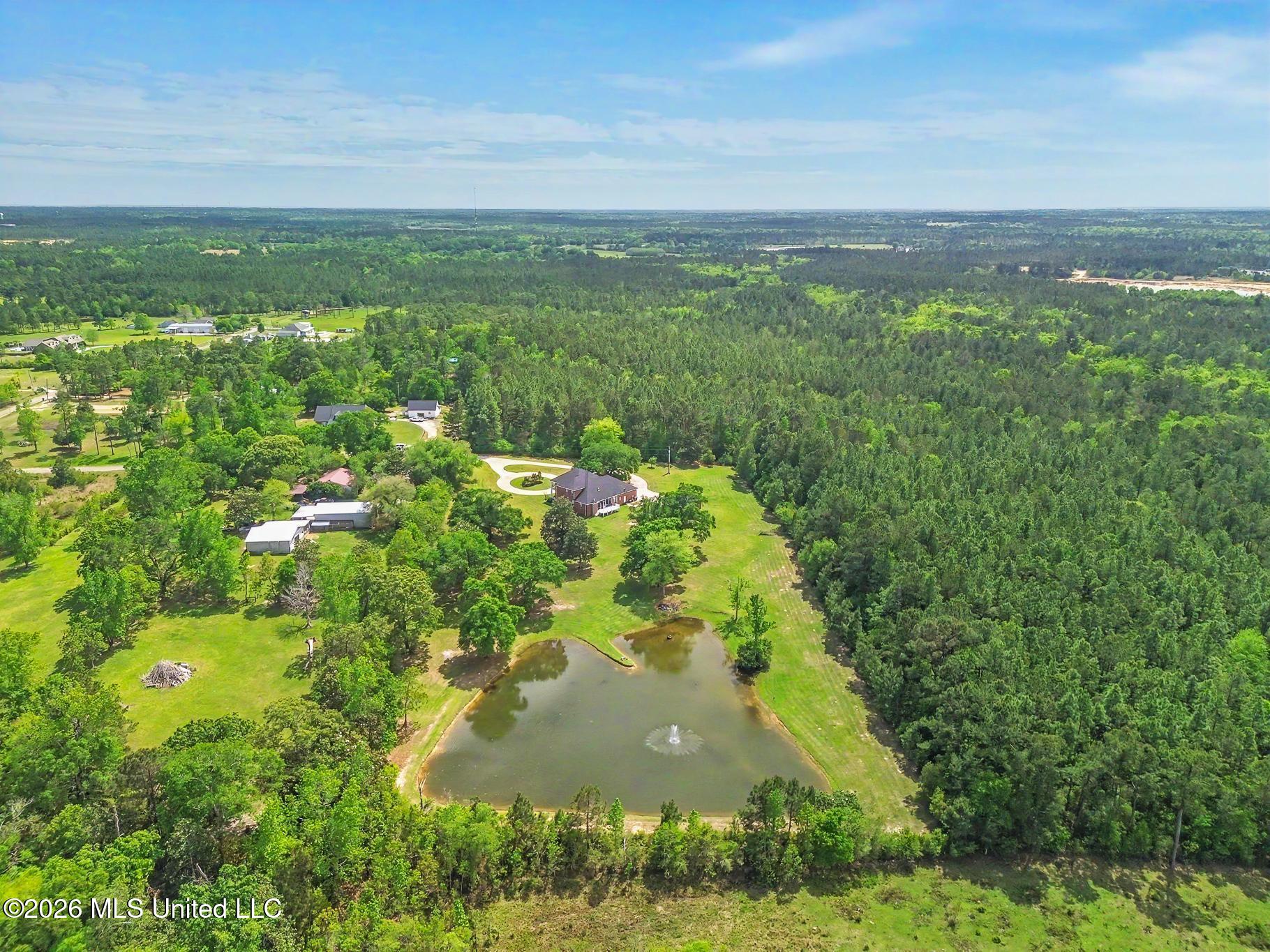 22550 Maes Lane Property Photo 3