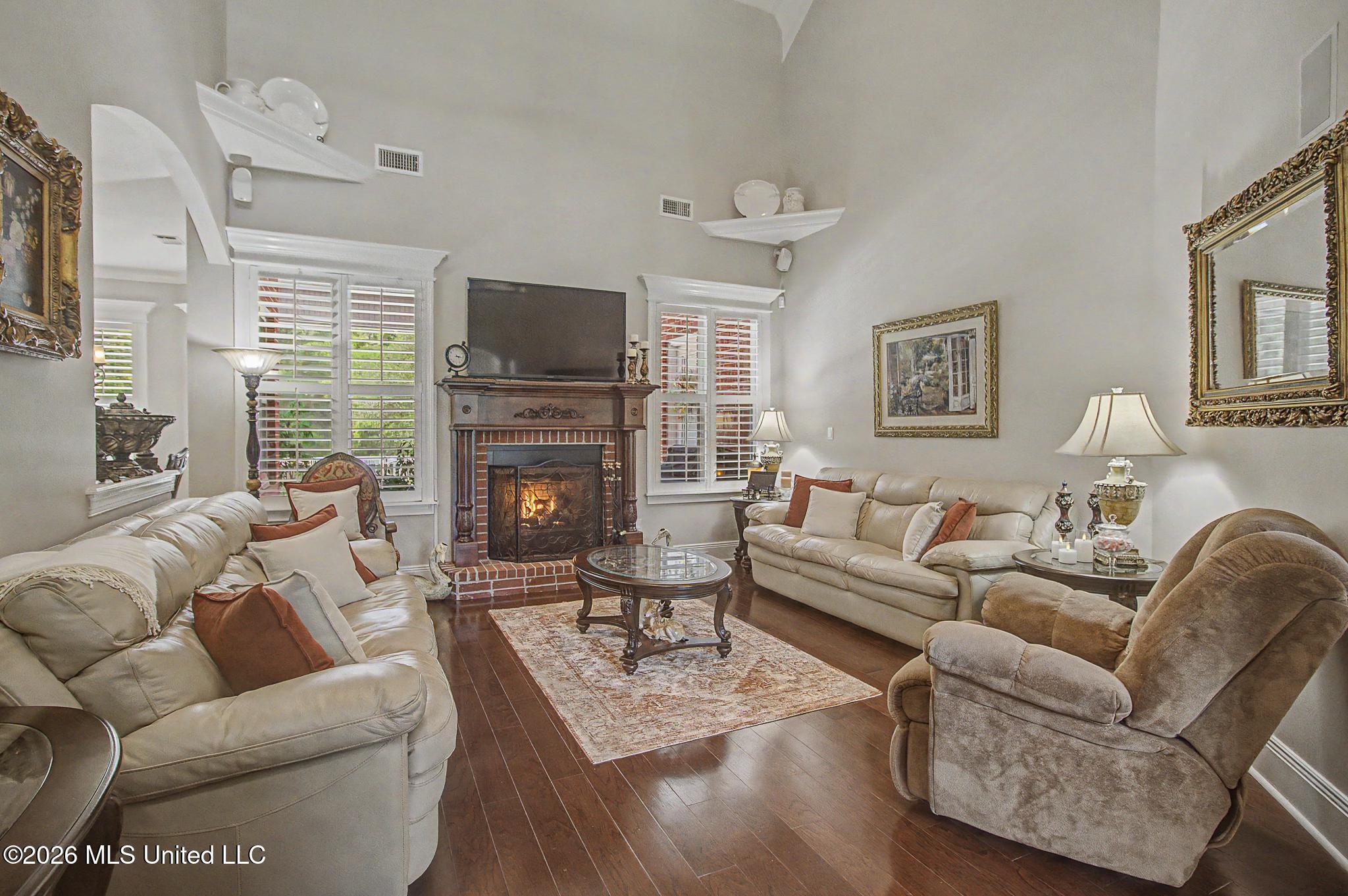 22550 Maes Lane Property Photo 11