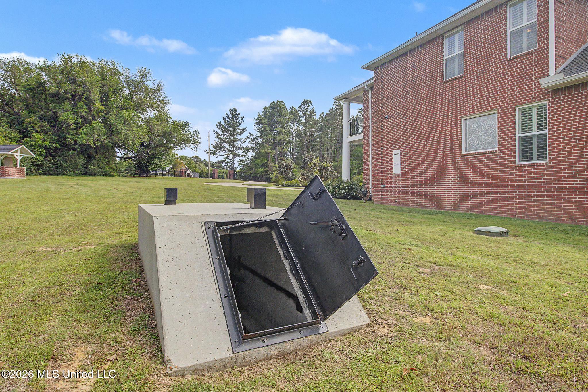 22550 Maes Lane Property Photo 44