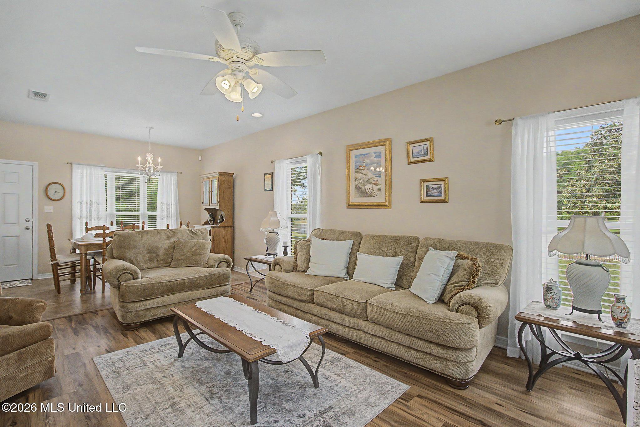 22550 Maes Lane Property Photo 47