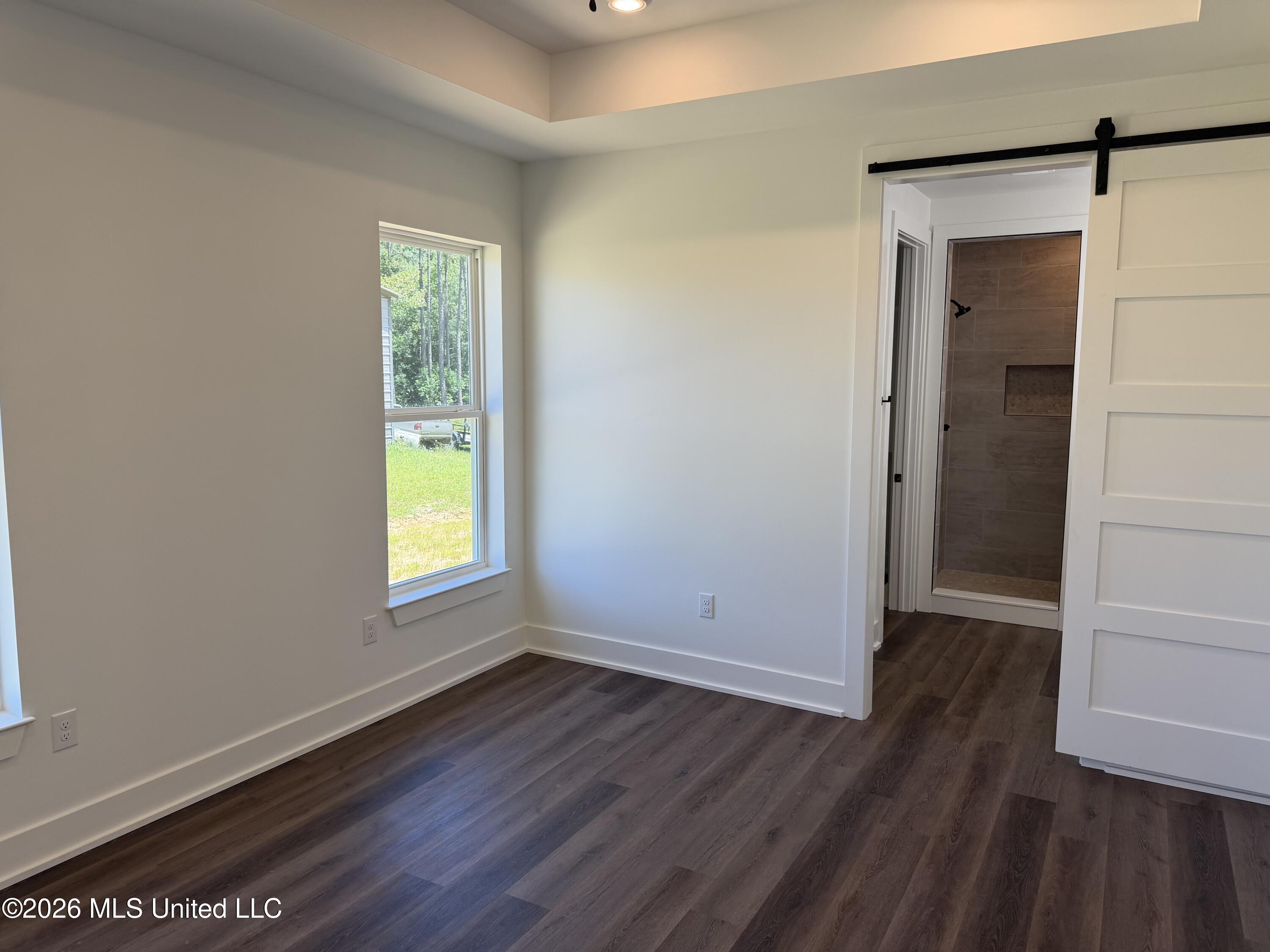 15204 Haven Cove Property Photo 6