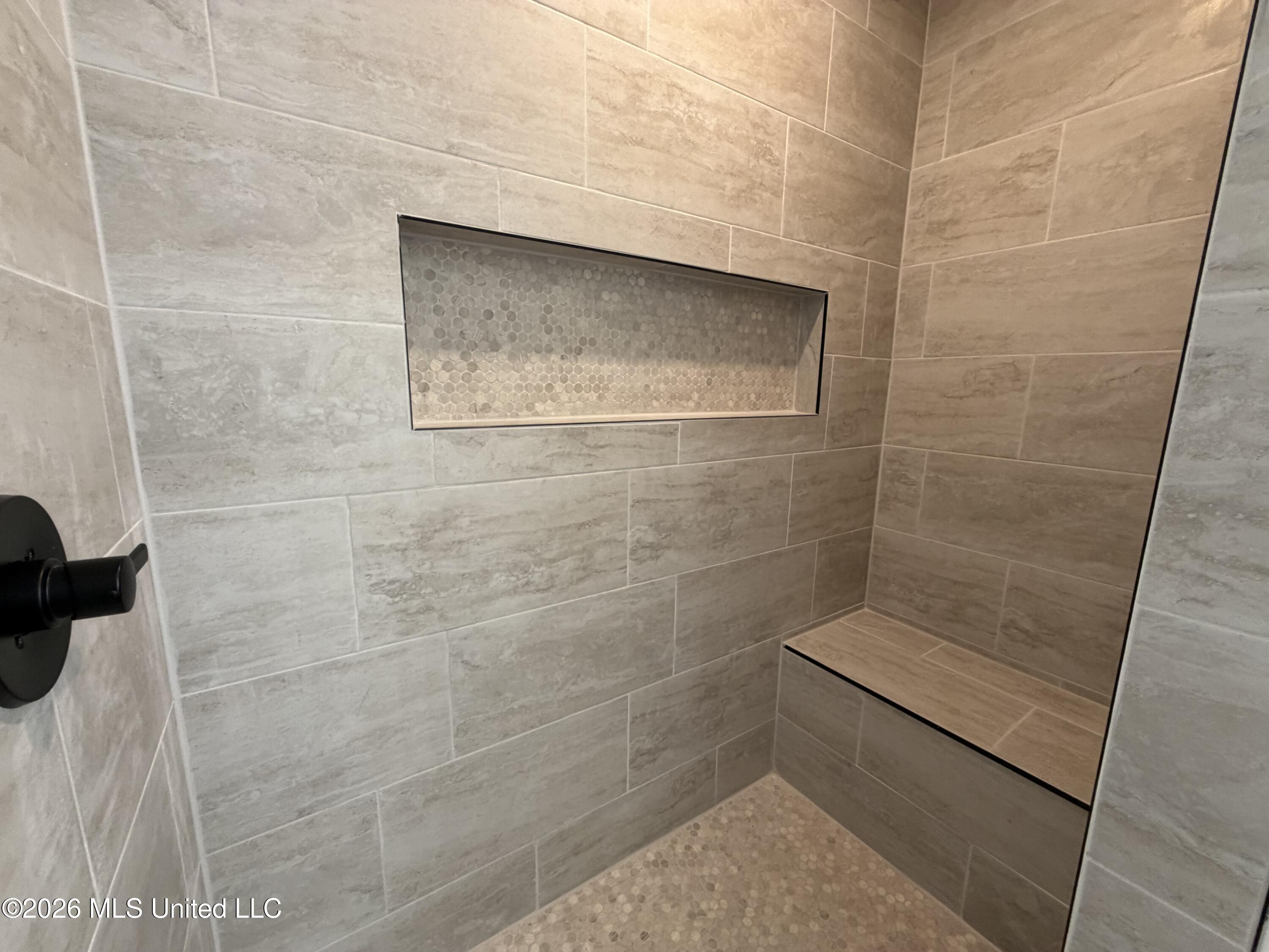 15204 Haven Cove Property Photo 8