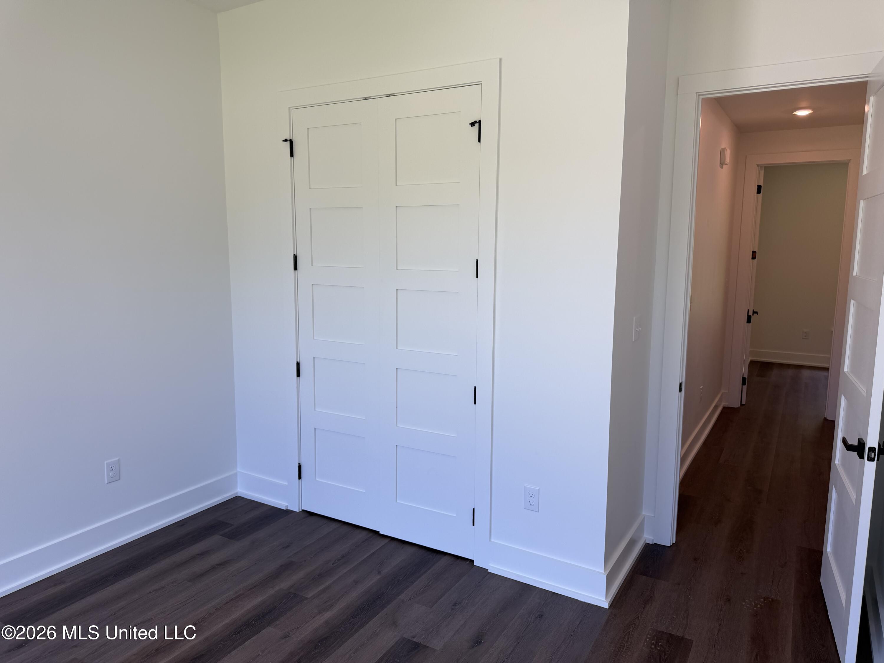 15204 Haven Cove Property Photo 10