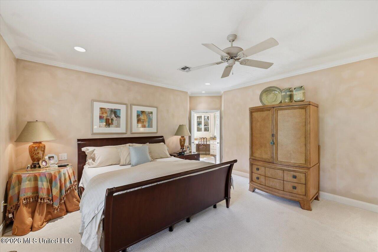 101 Lauren Lane Property Photo 25