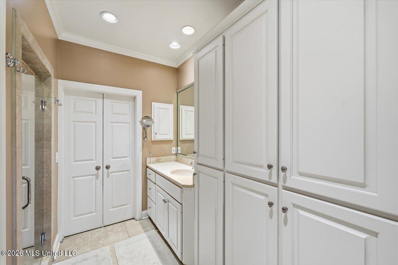 101 Lauren Lane Property Photo 29