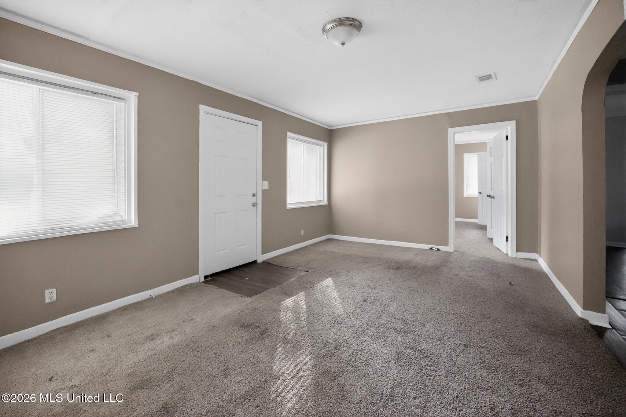 373 Fairhill Drive Property Photo 5