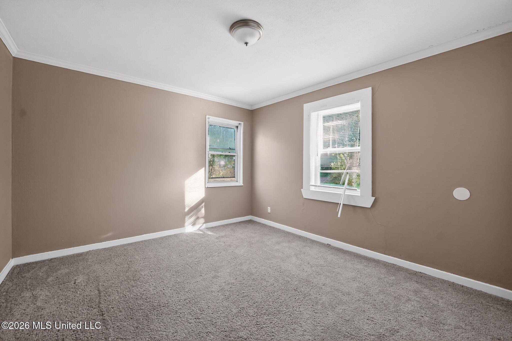 373 Fairhill Drive Property Photo 7