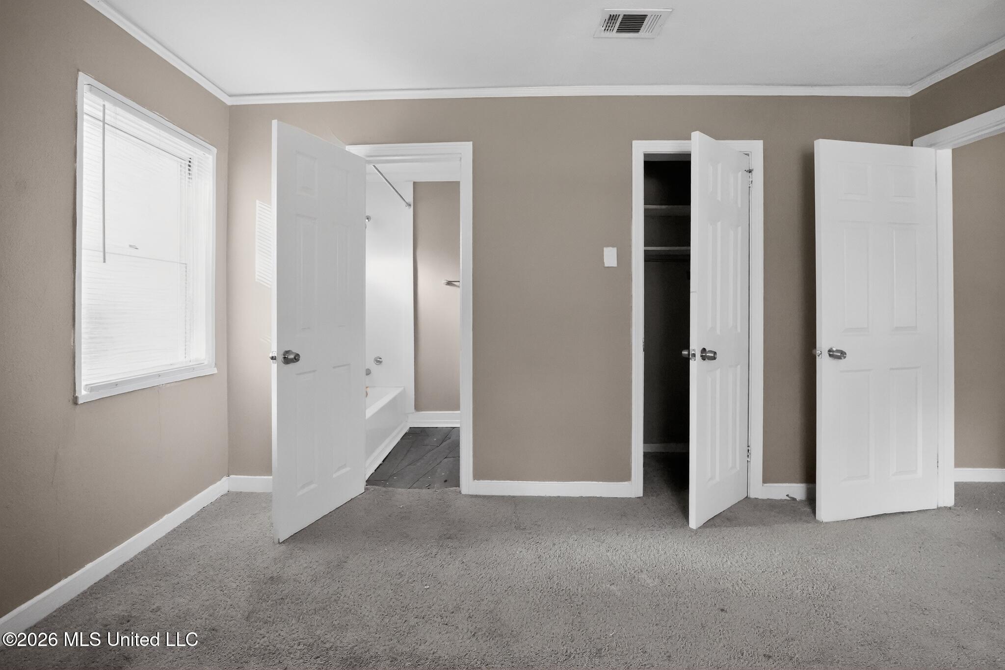 373 Fairhill Drive Property Photo 12