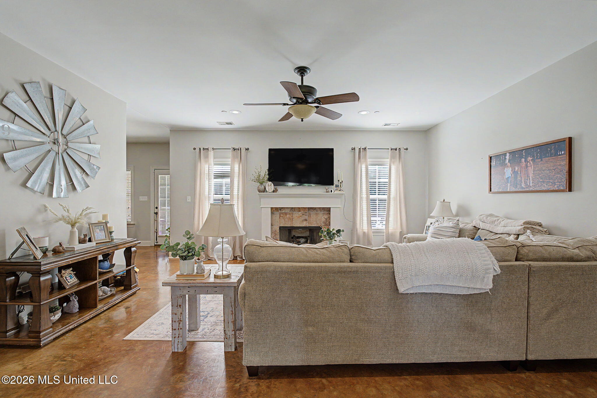 7178 Love Station Loop Road Property Photo 10
