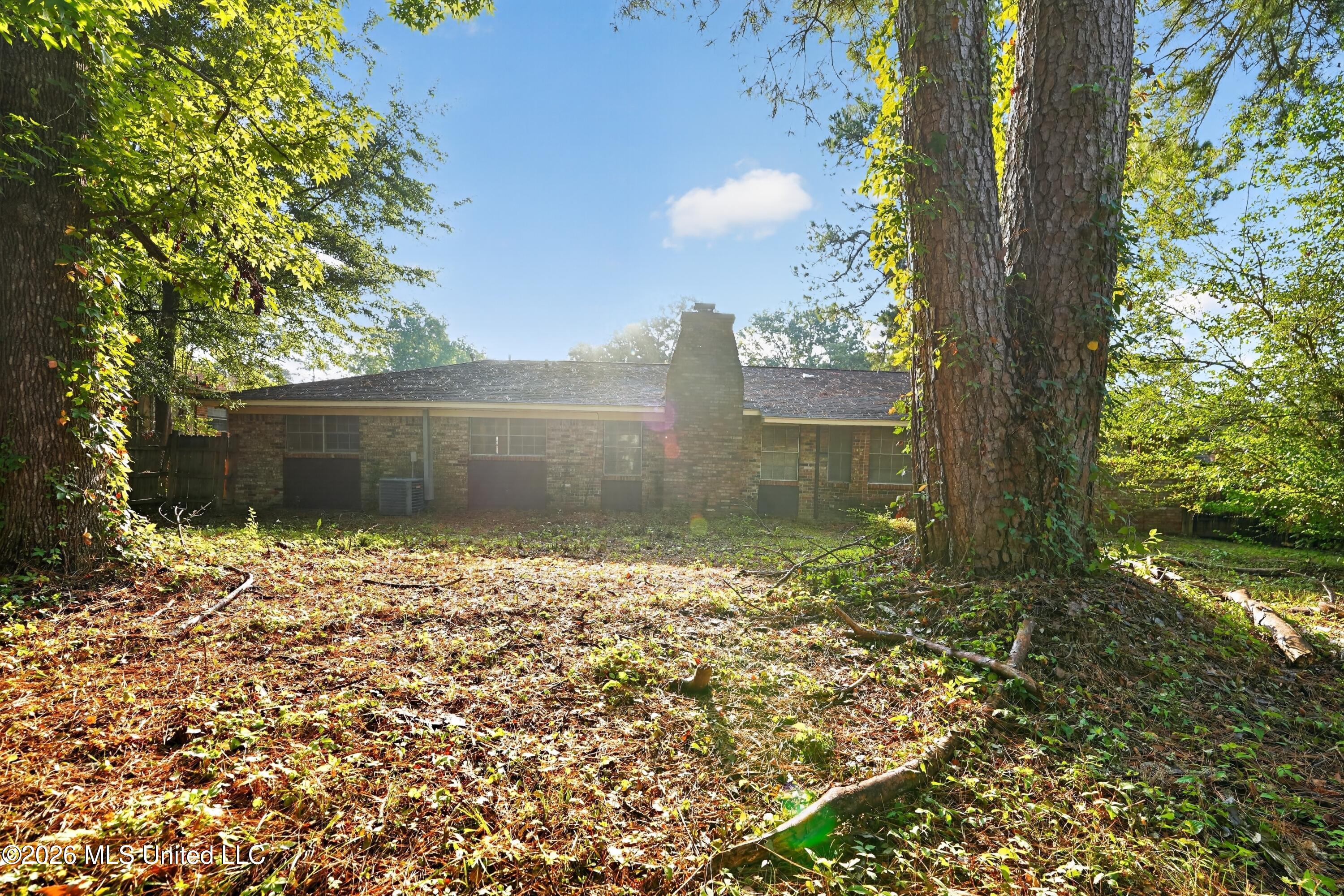 2377 Breckinridge Road Property Photo 7