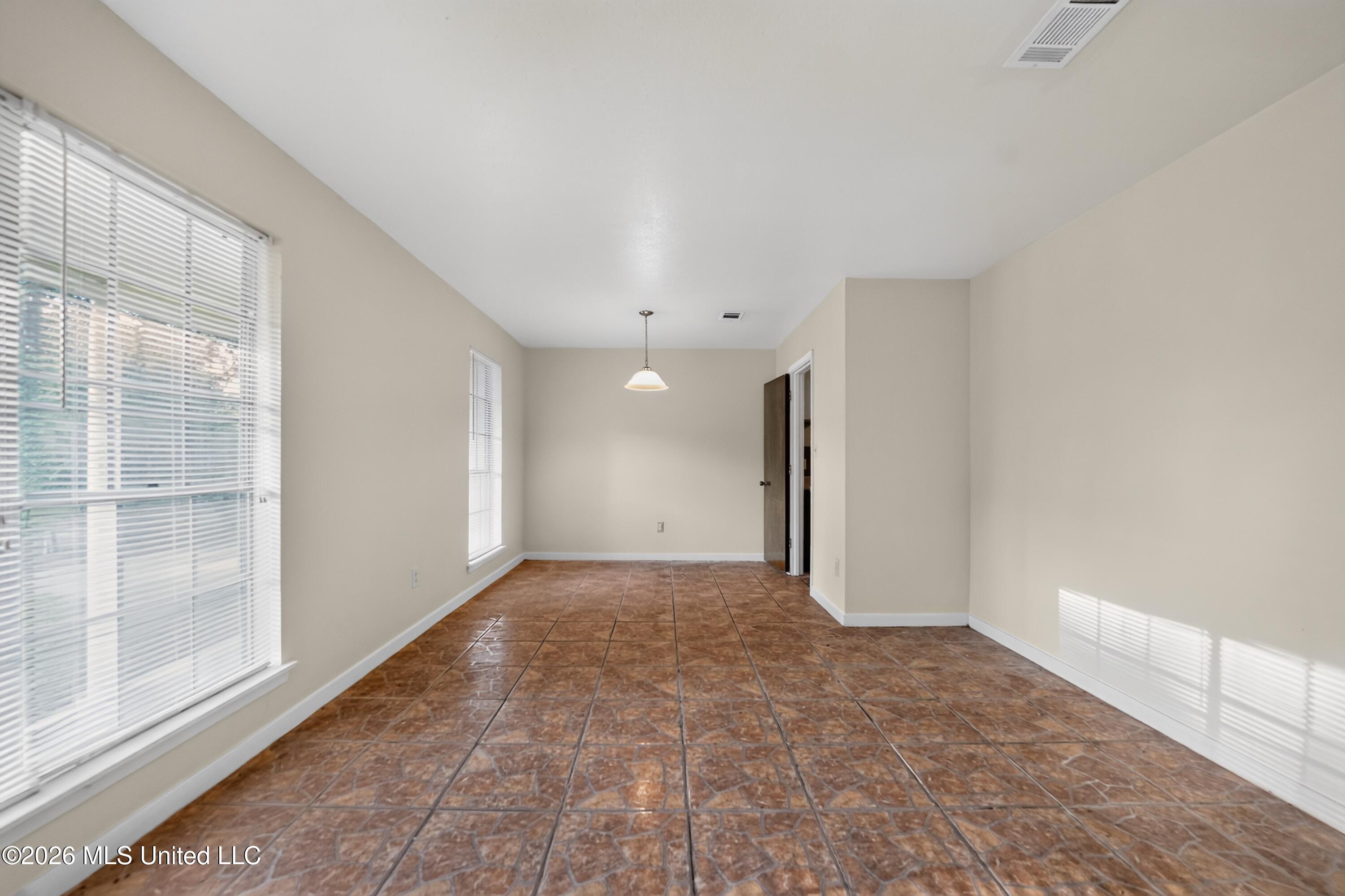 2377 Breckinridge Road Property Photo 20
