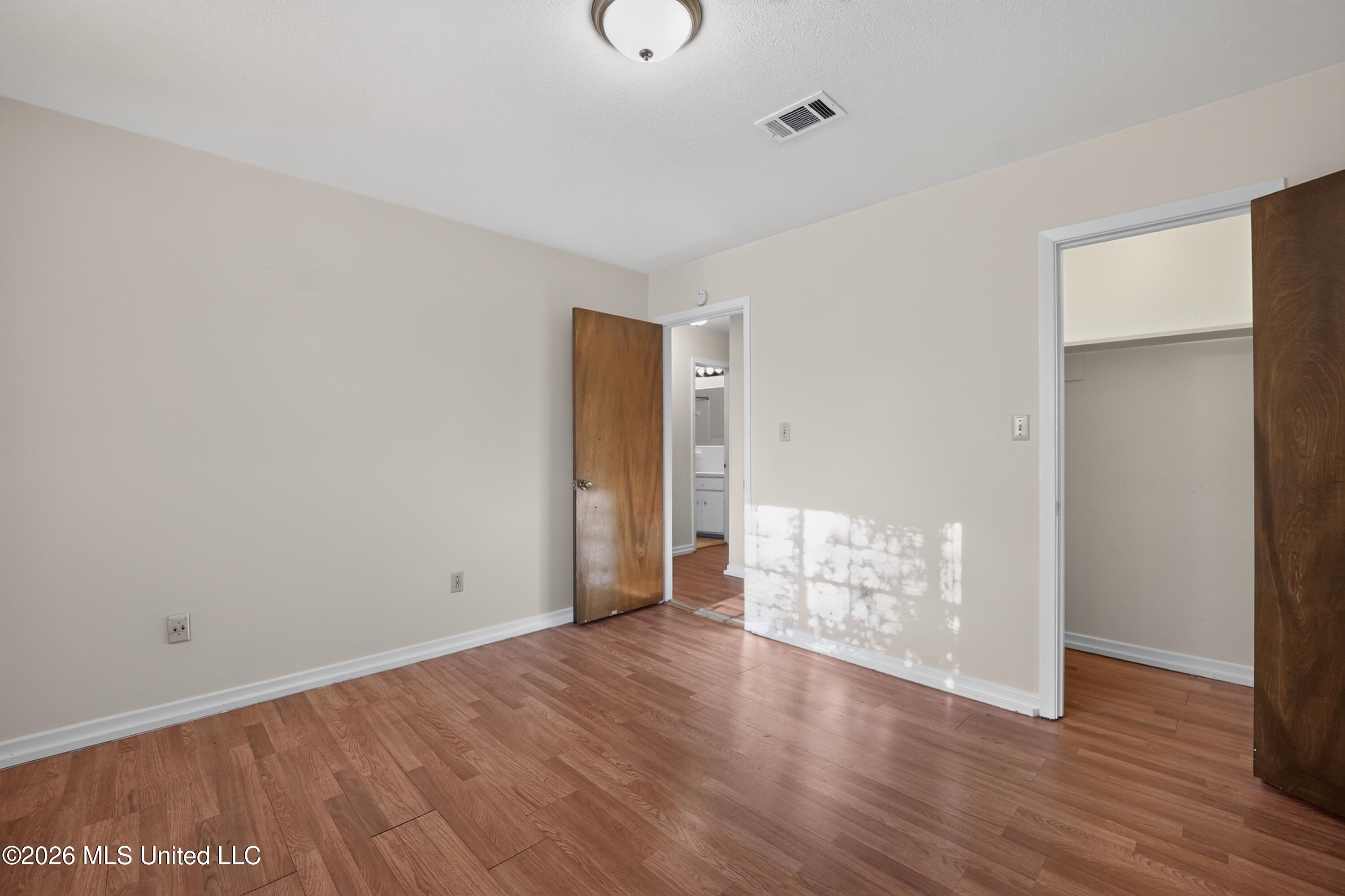 2377 Breckinridge Road Property Photo 25