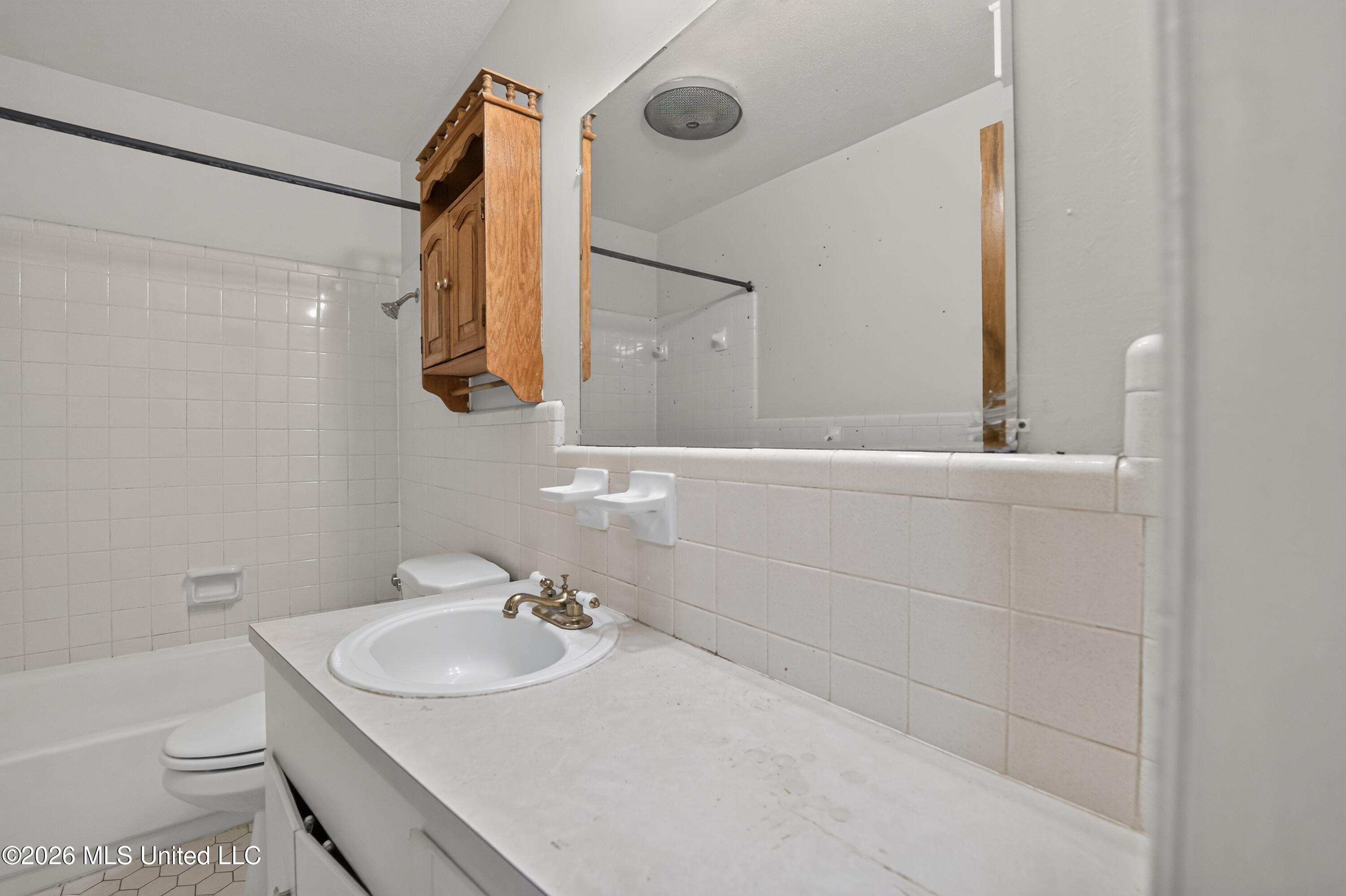 2377 Breckinridge Road Property Photo 37